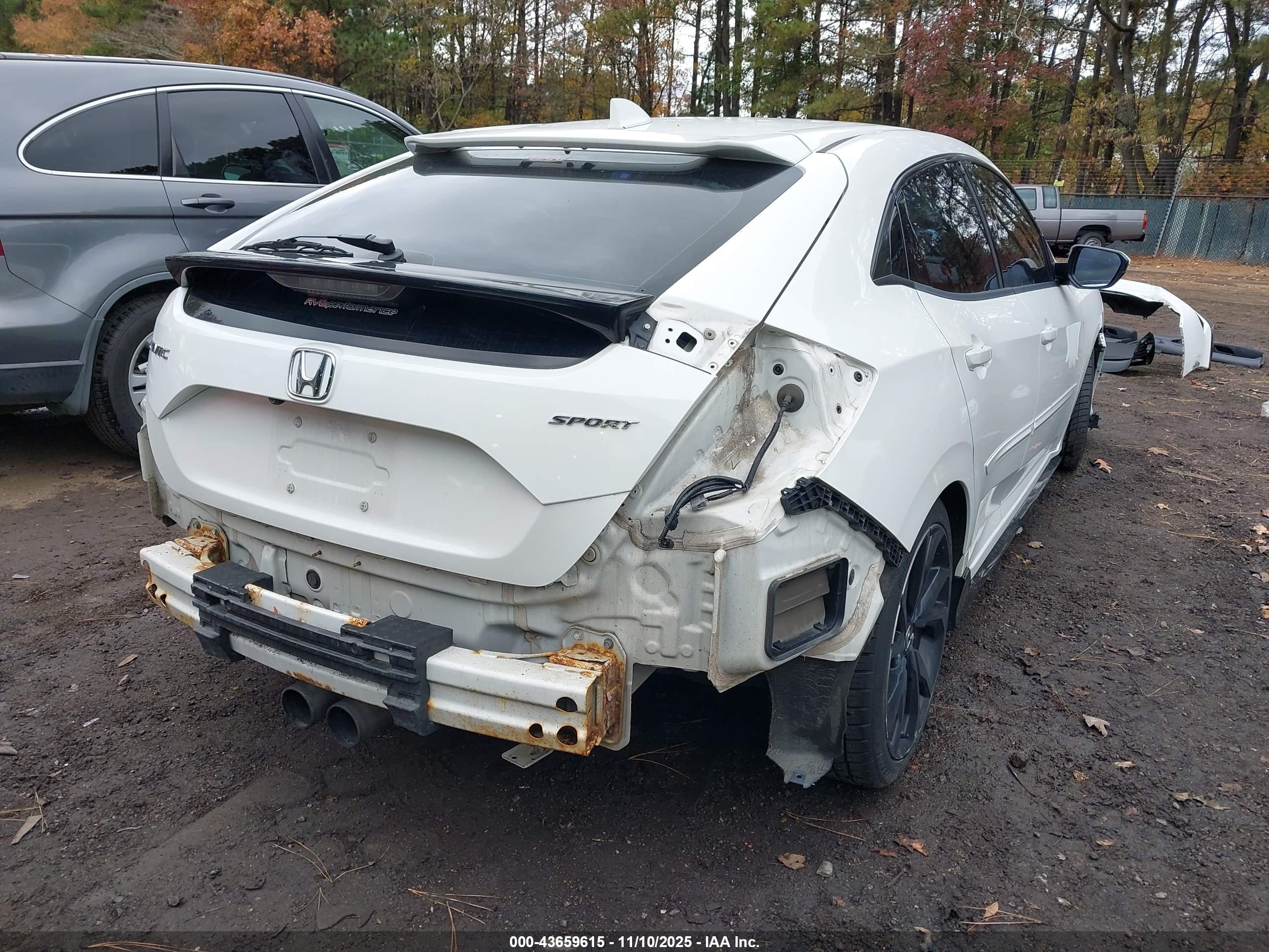 HONDA CIVIC image 4