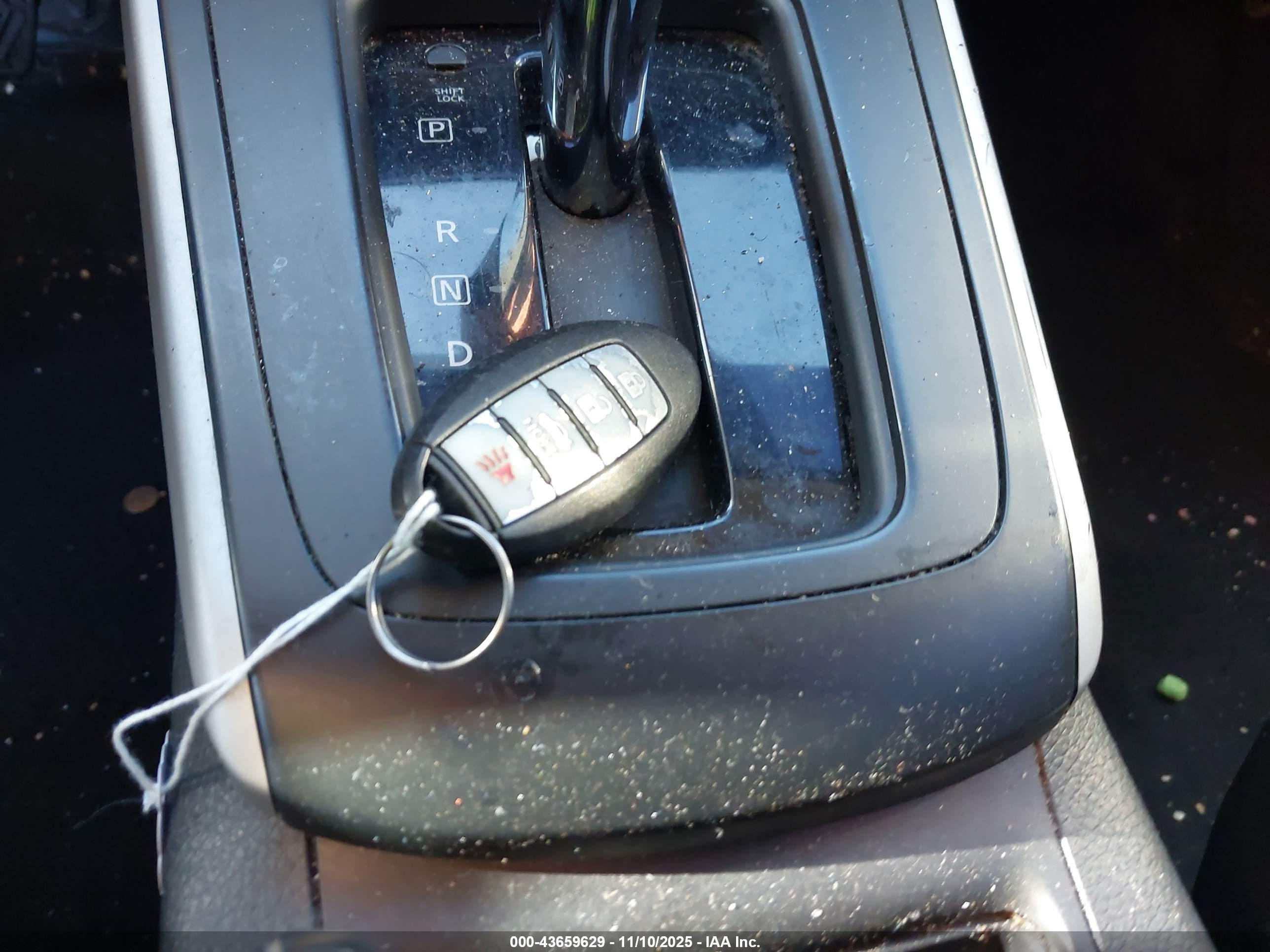 NISSAN SENTRA image 11