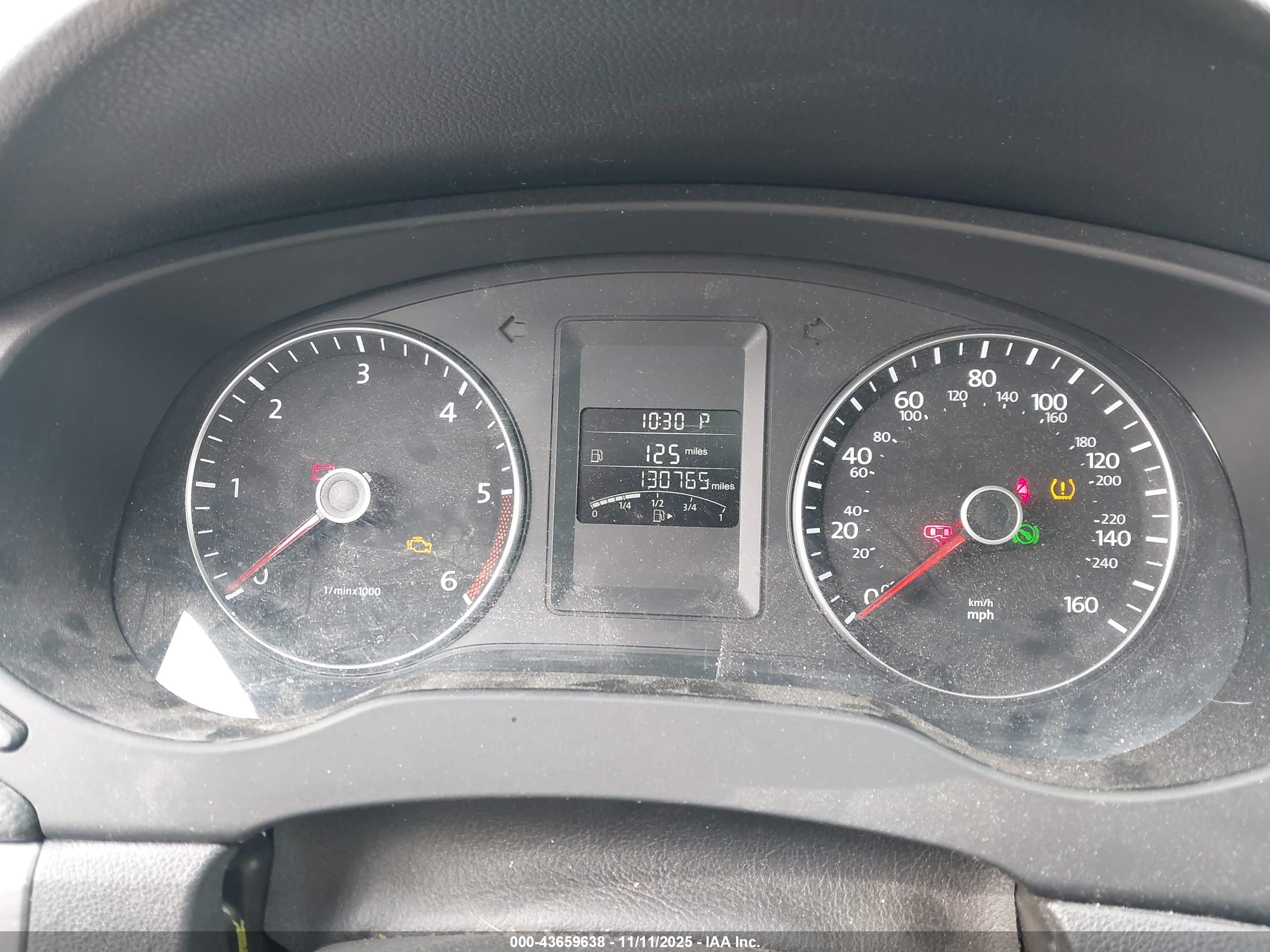 VOLKSWAGEN JETTA image 7