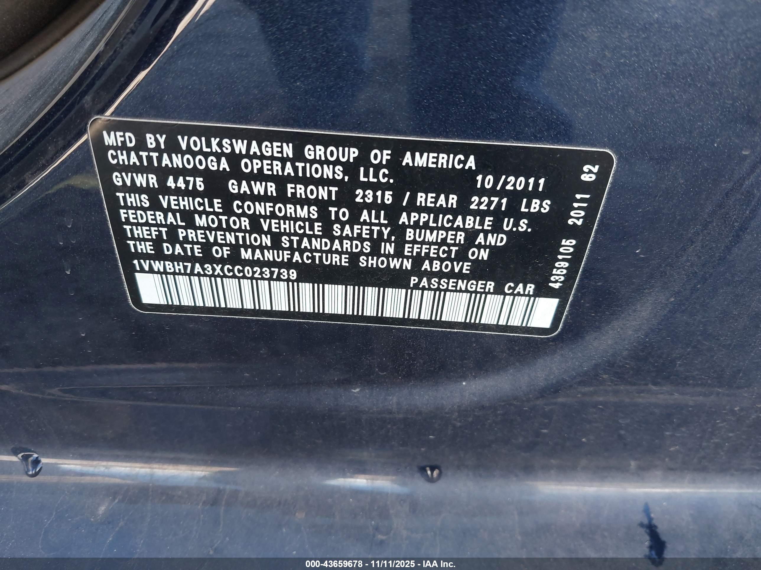 VOLKSWAGEN PASSAT image 9