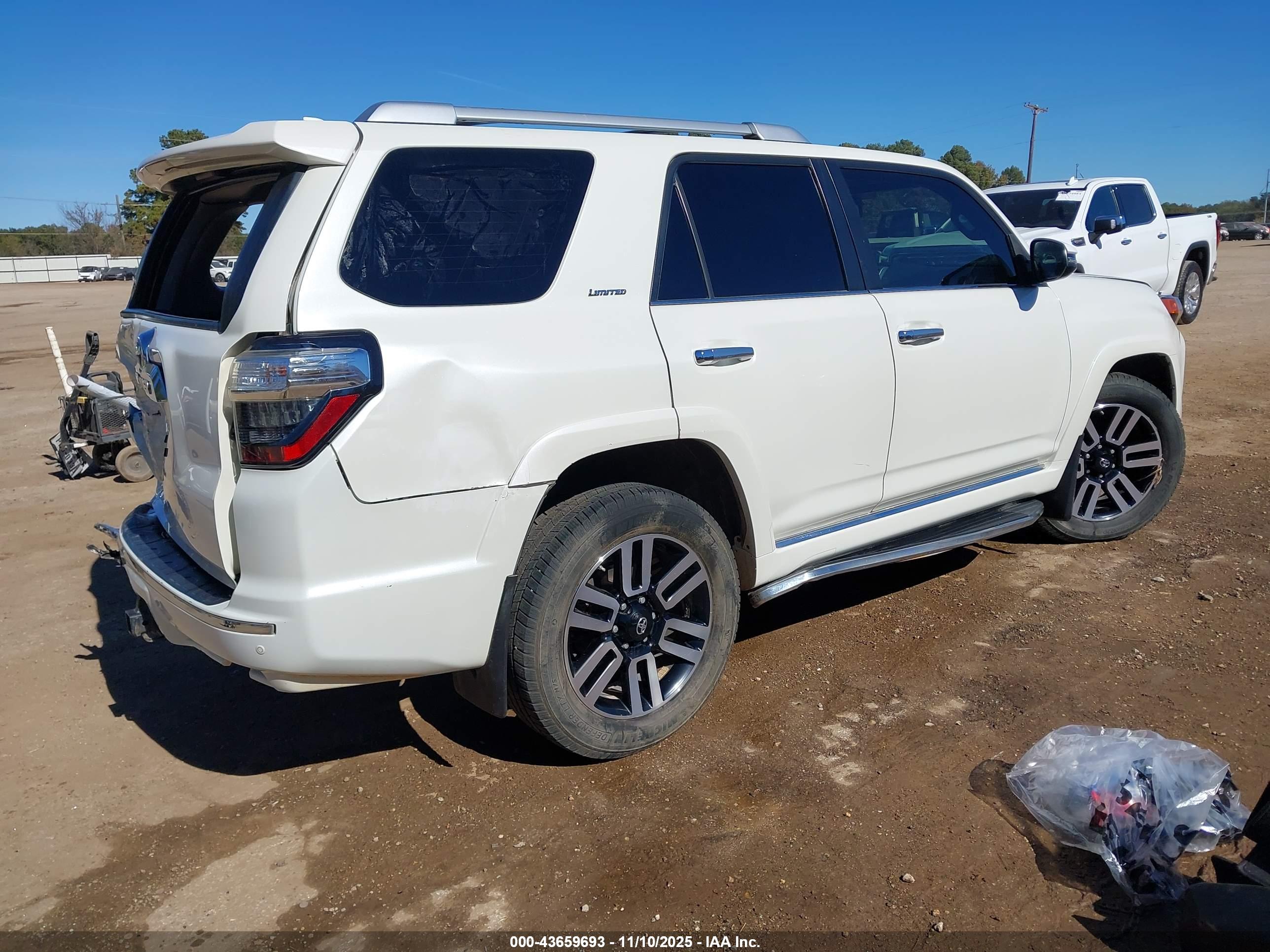 TOYOTA 4RUNNER image 4