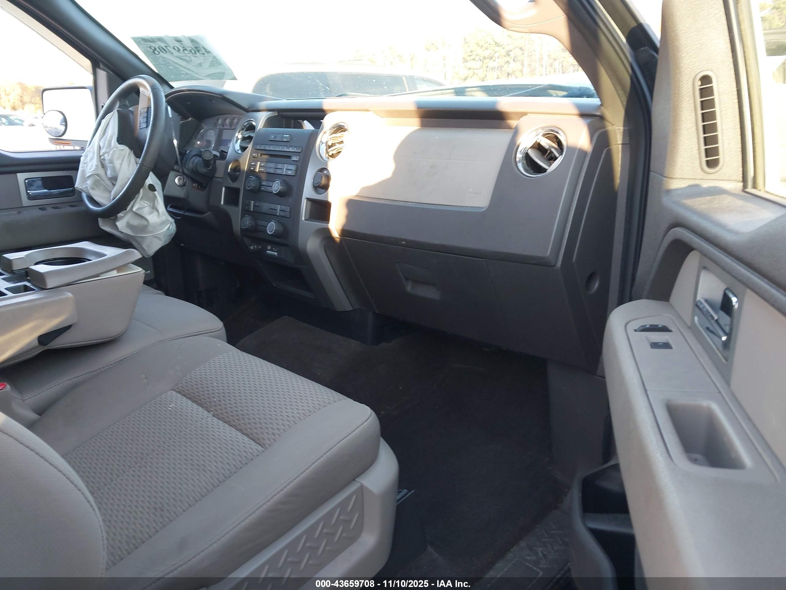 FORD F-150 image 5
