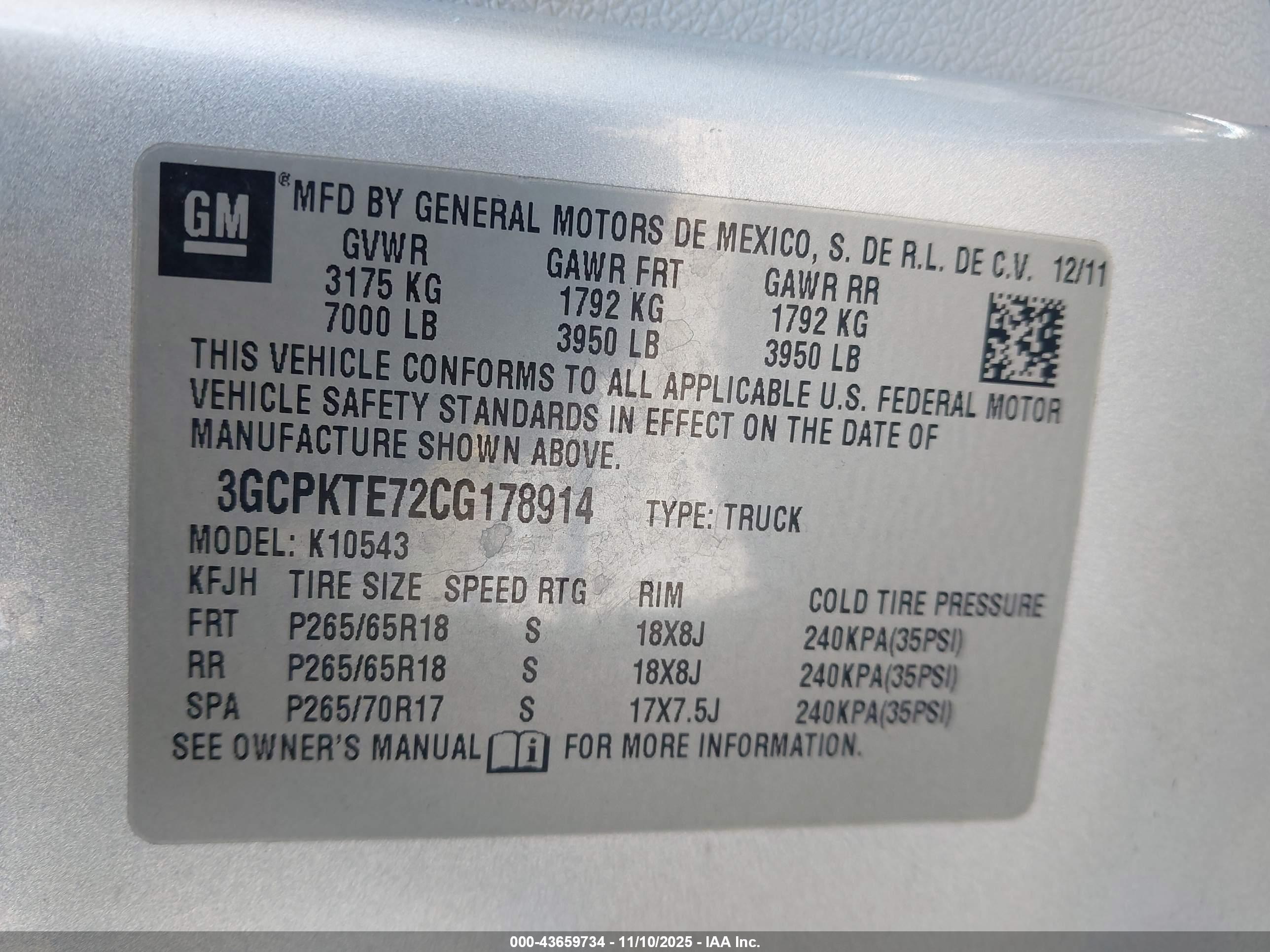 CHEVROLET SILVERADO image 9