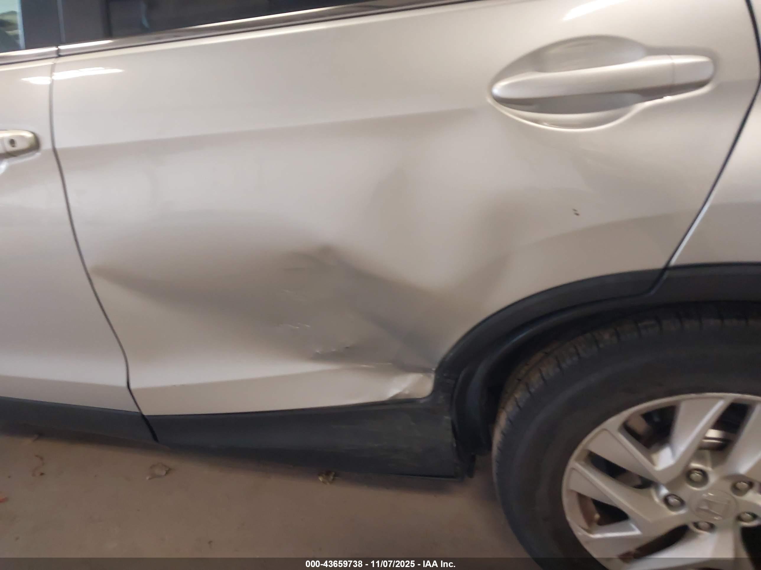 HONDA CR-V image 6