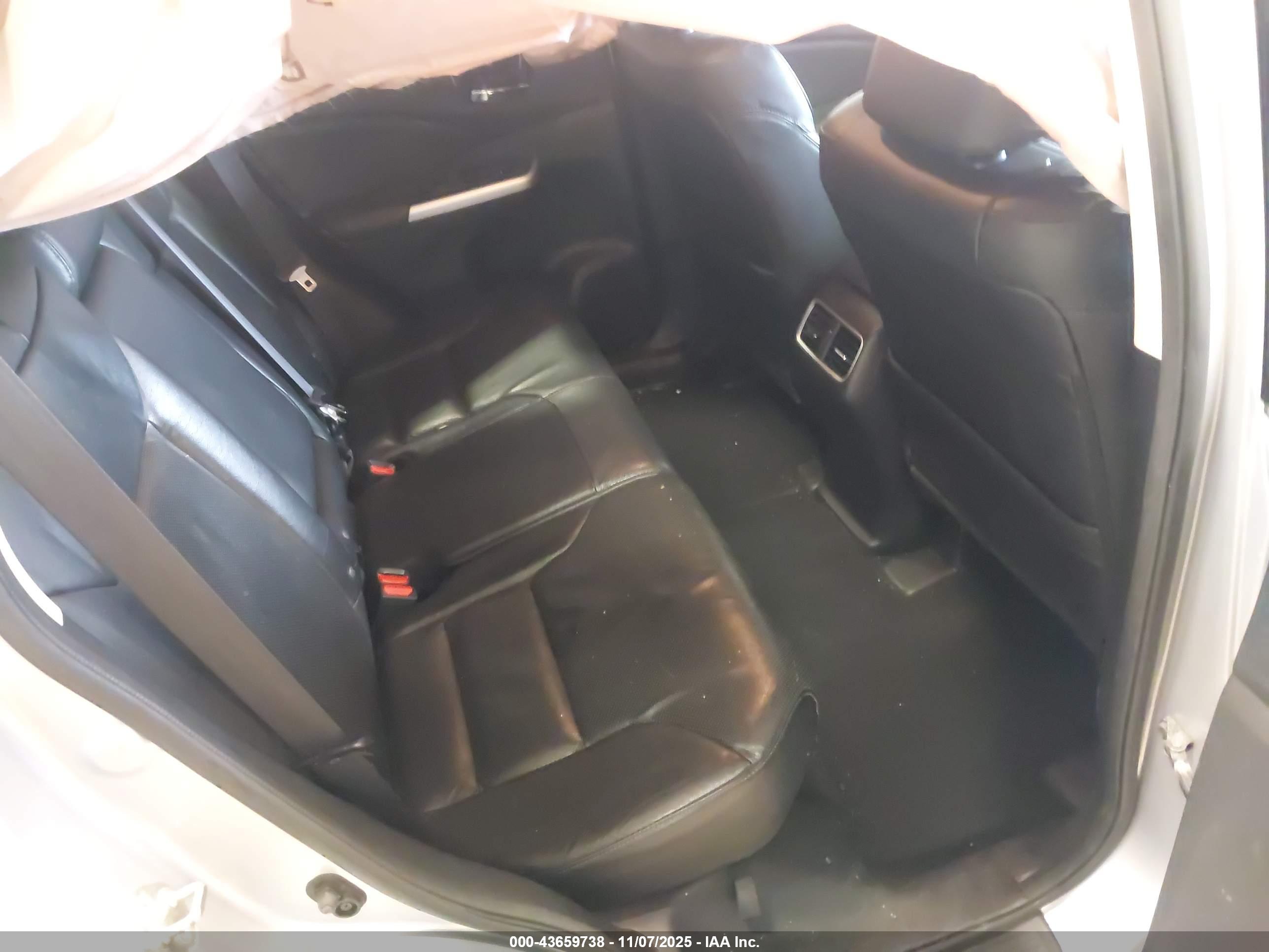 HONDA CR-V image 8