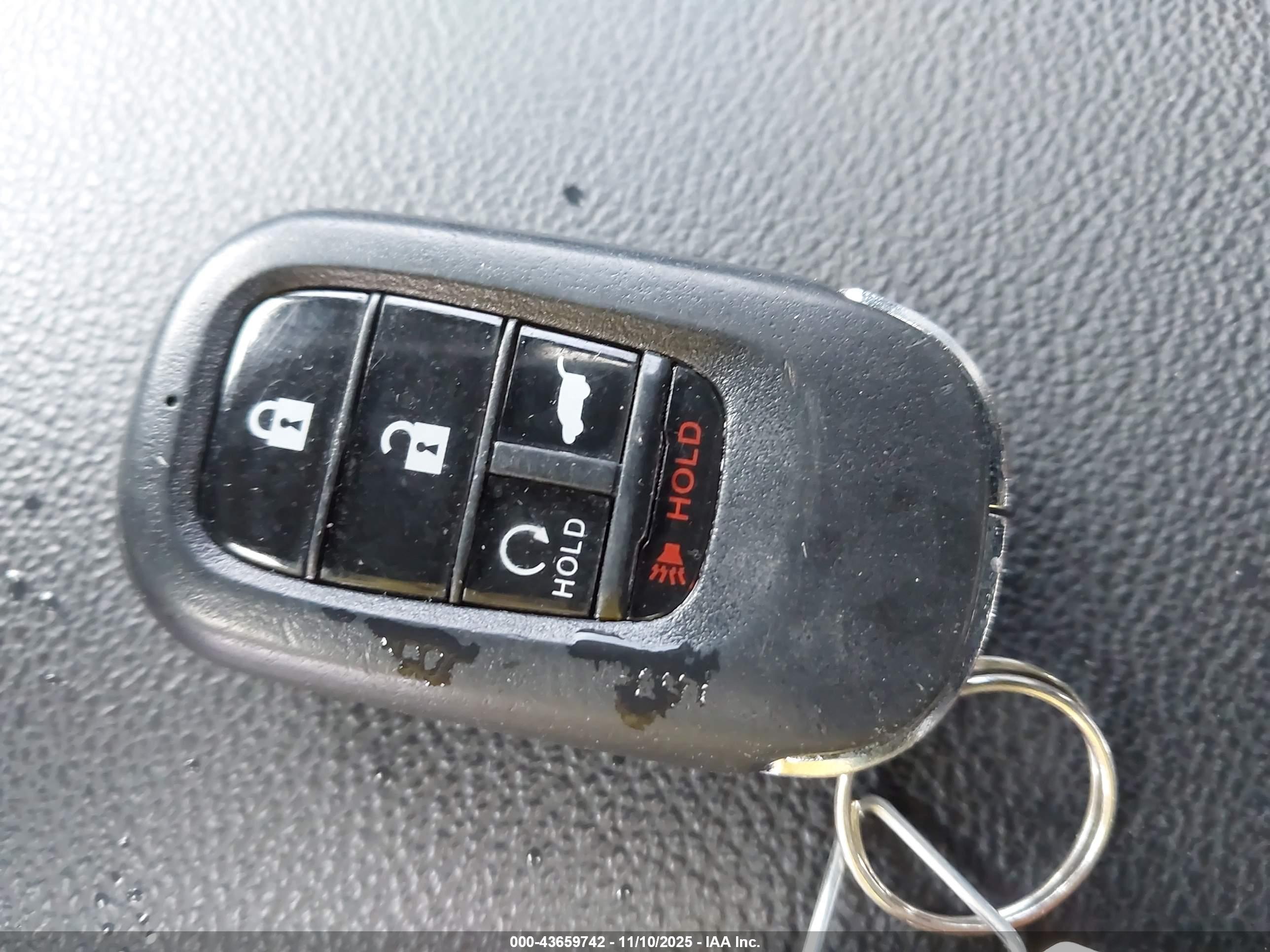 HONDA CR-V image 11