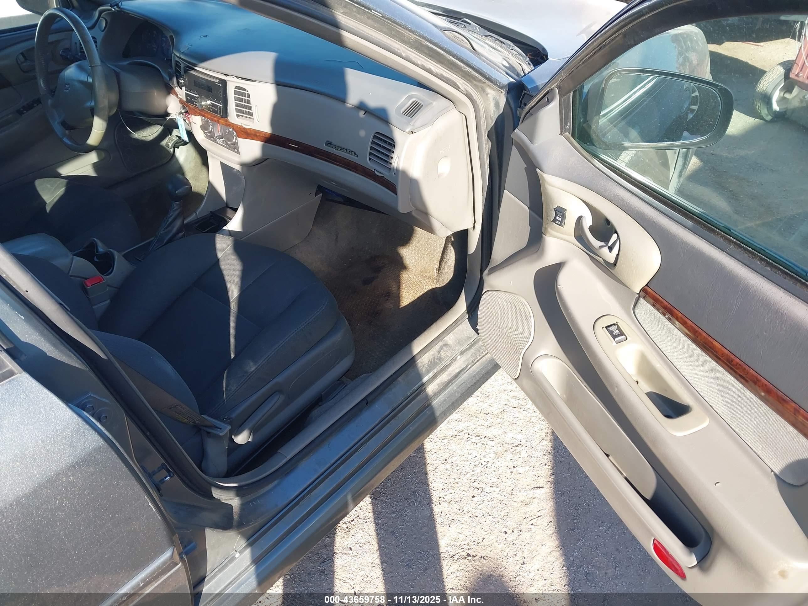 CHEVROLET IMPALA image 5