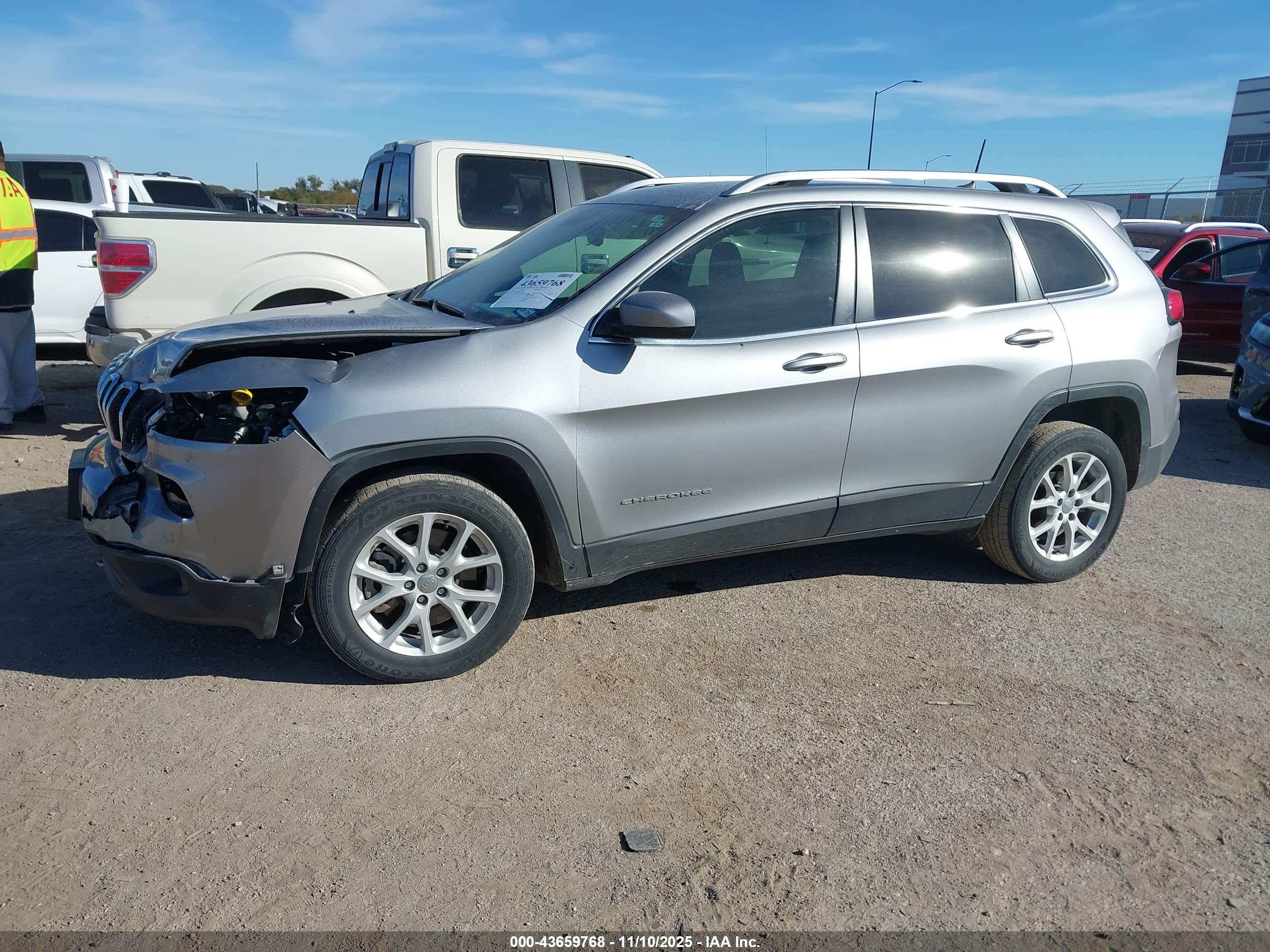 JEEP CHEROKEE image 2