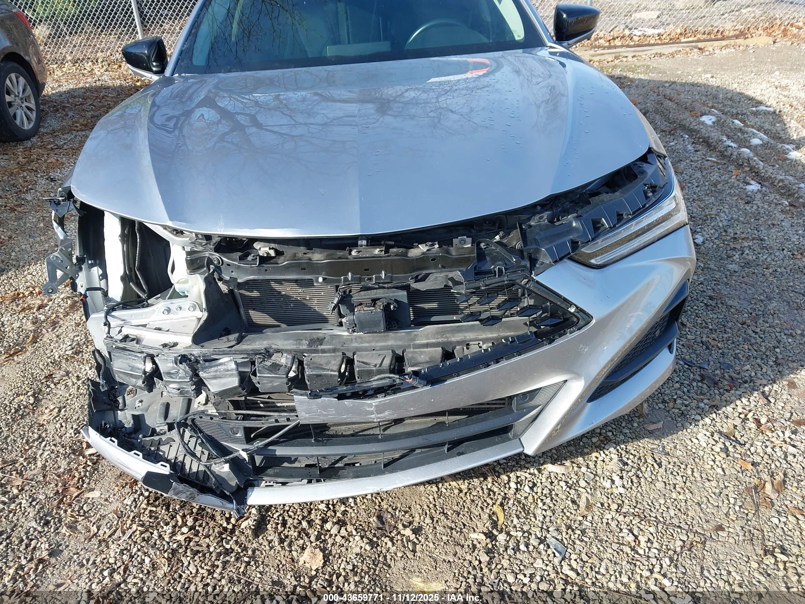 ACURA TLX image 6
