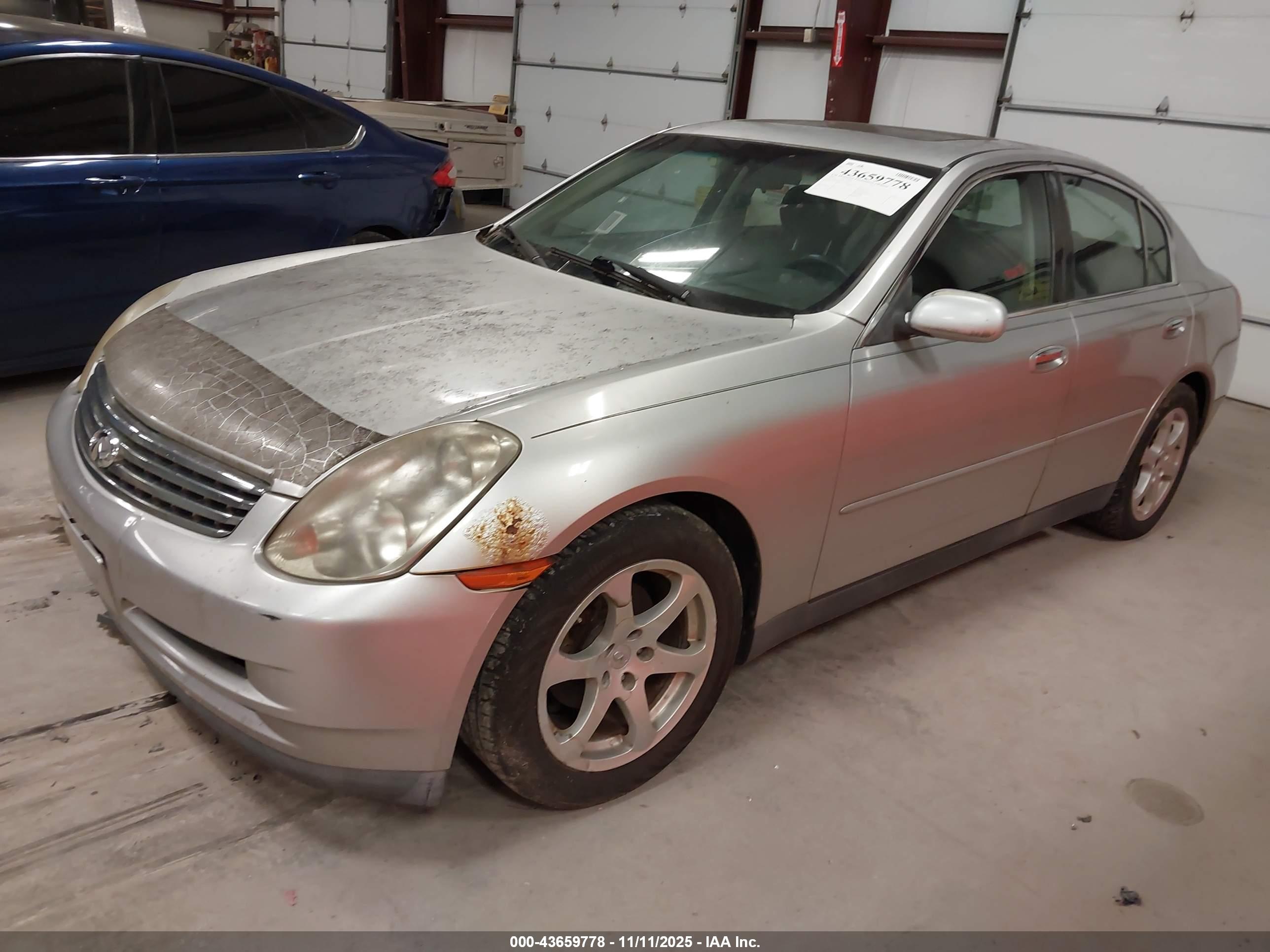 INFINITI G35 image 2