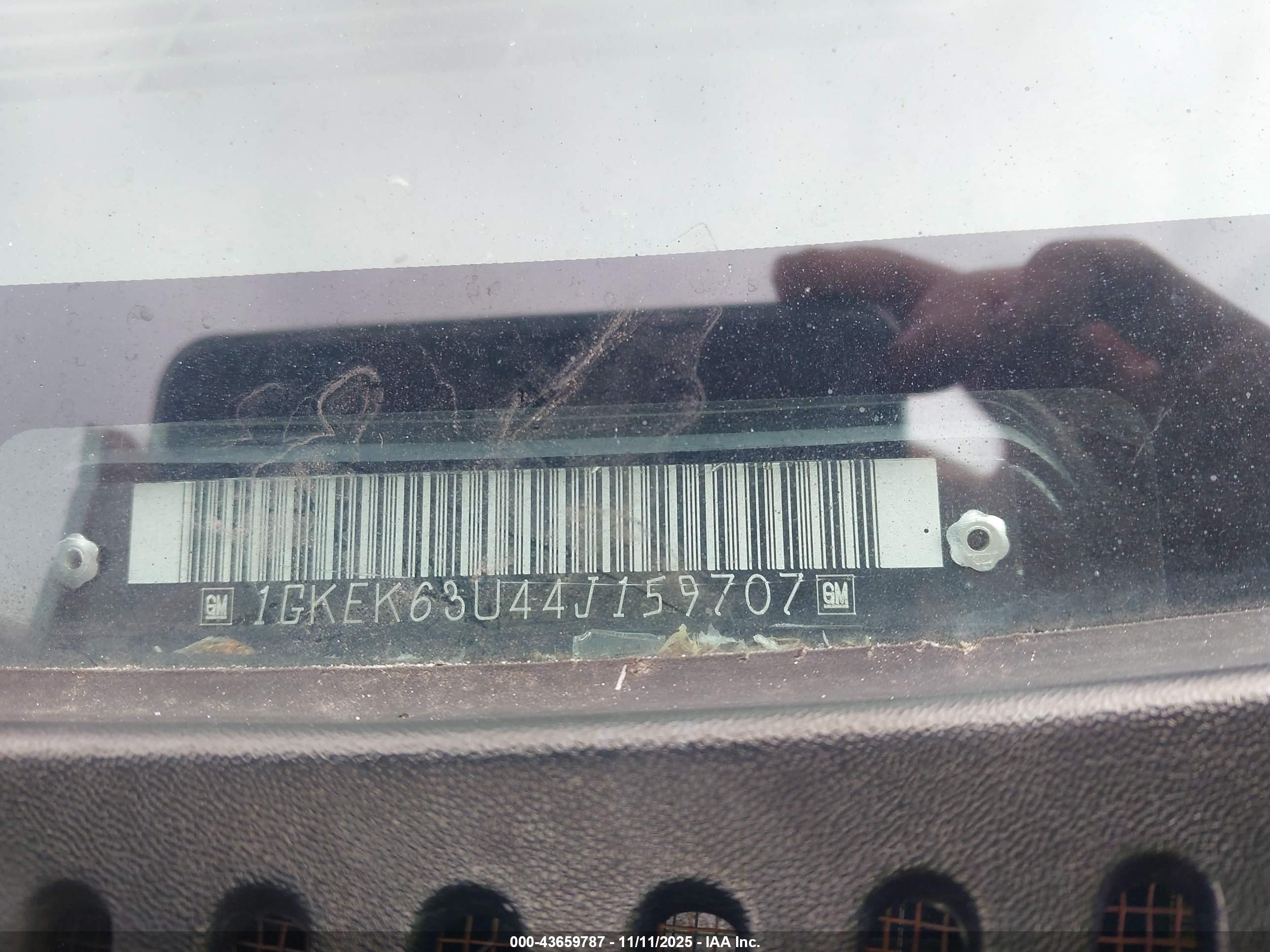GMC YUKON image 9
