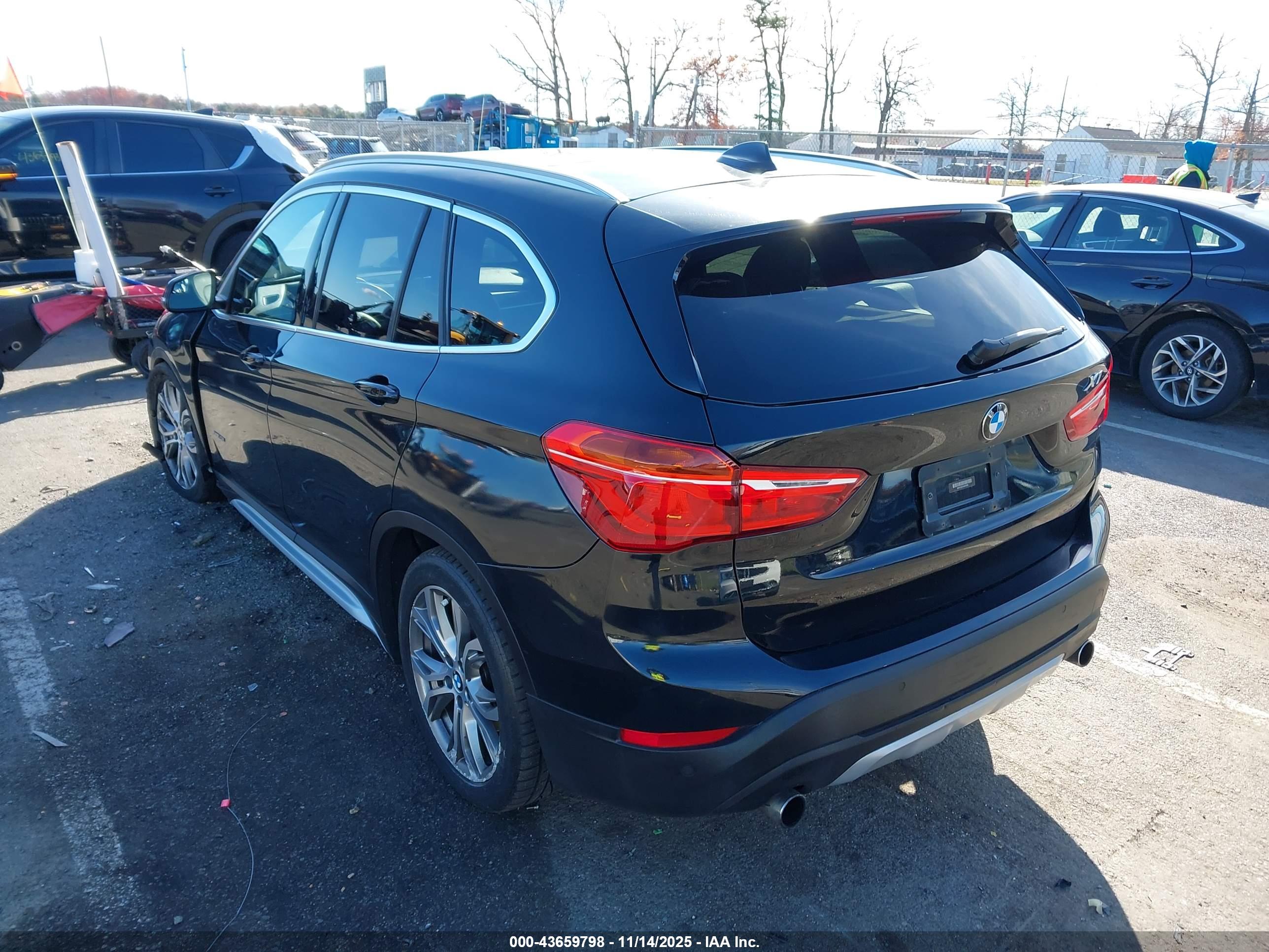 BMW X1 image 3