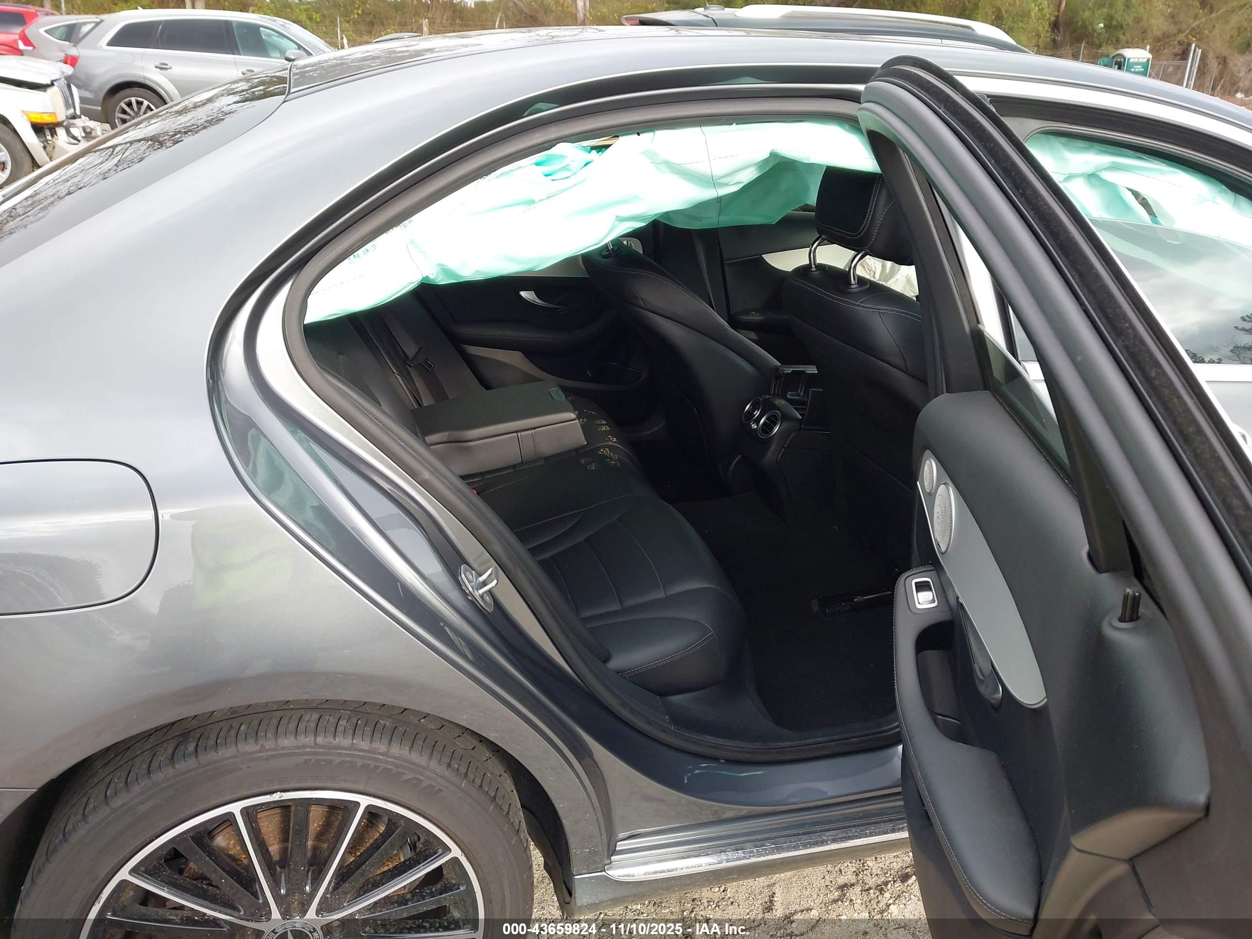 MERCEDES-BENZ C image 8