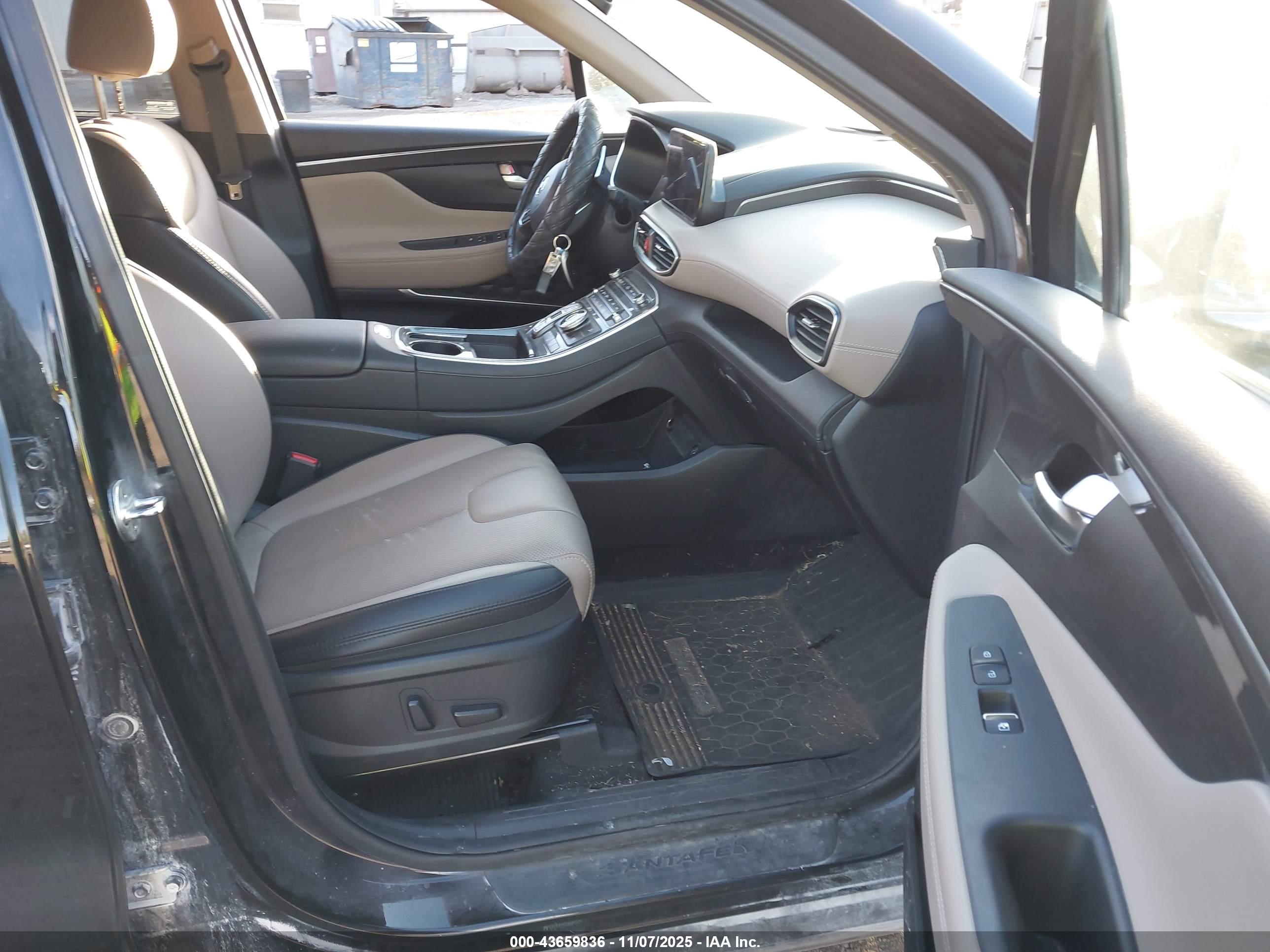 HYUNDAI SANTA image 5