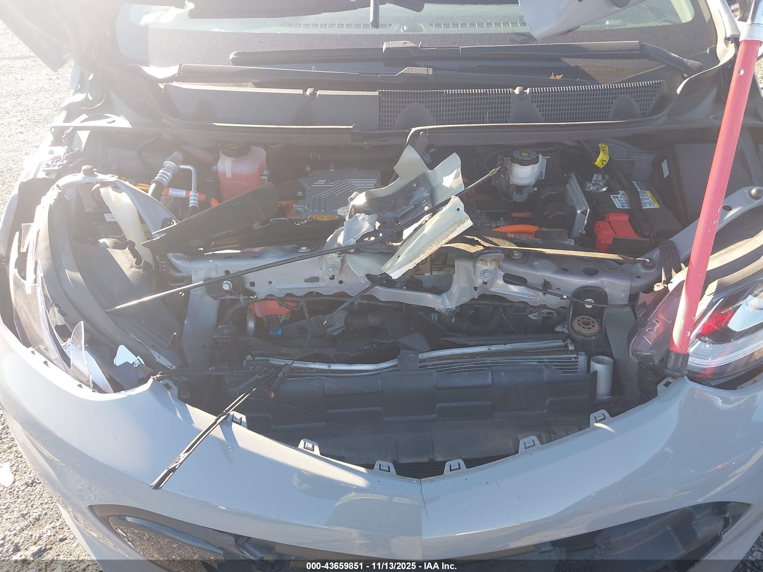 CHEVROLET BOLT image 10