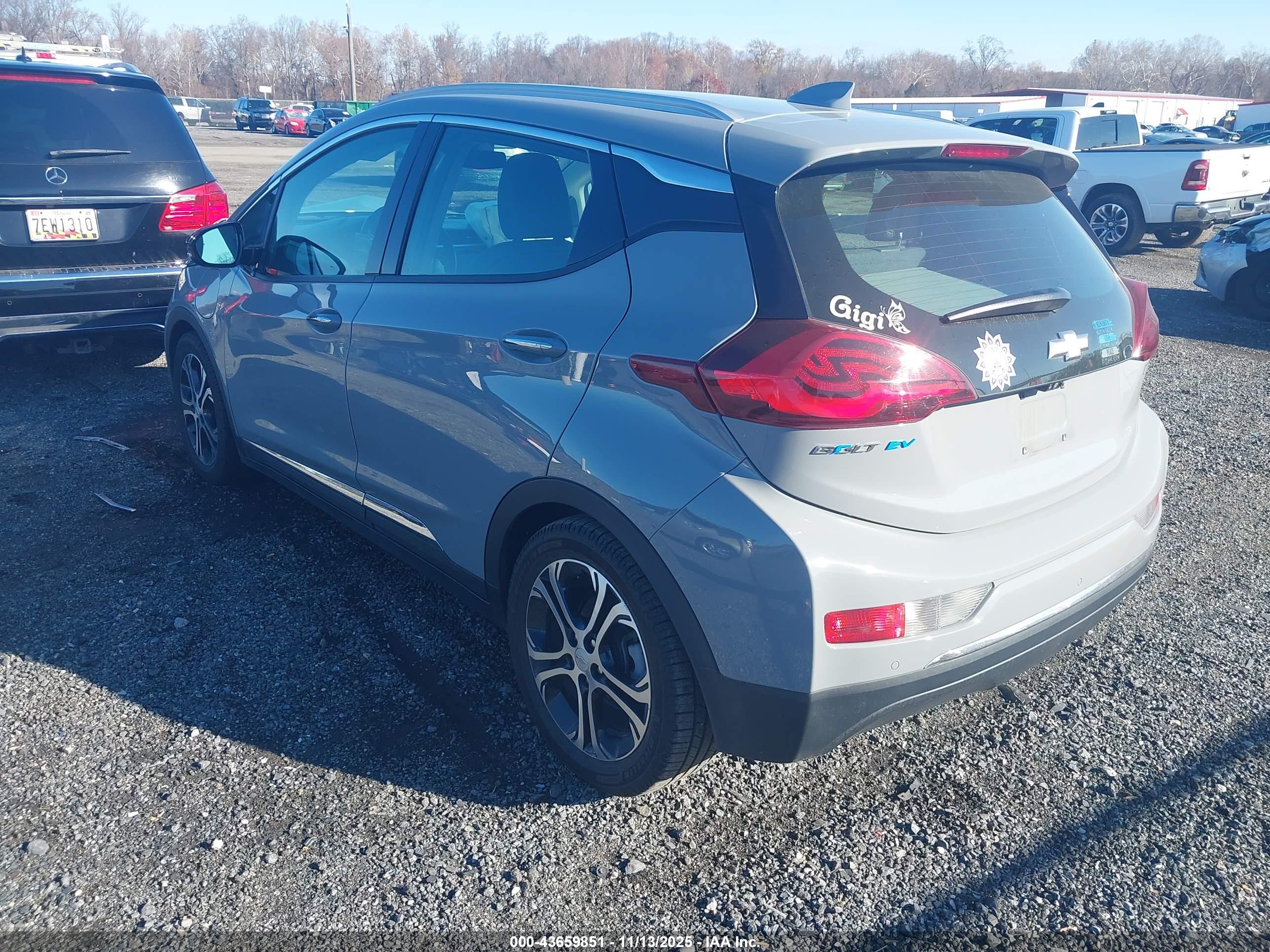 CHEVROLET BOLT image 3