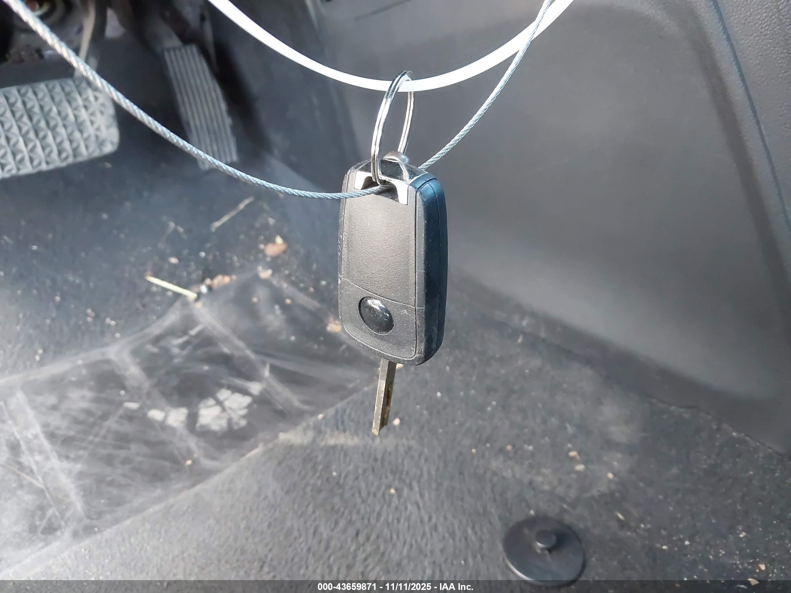 CHEVROLET CRUZE image 11