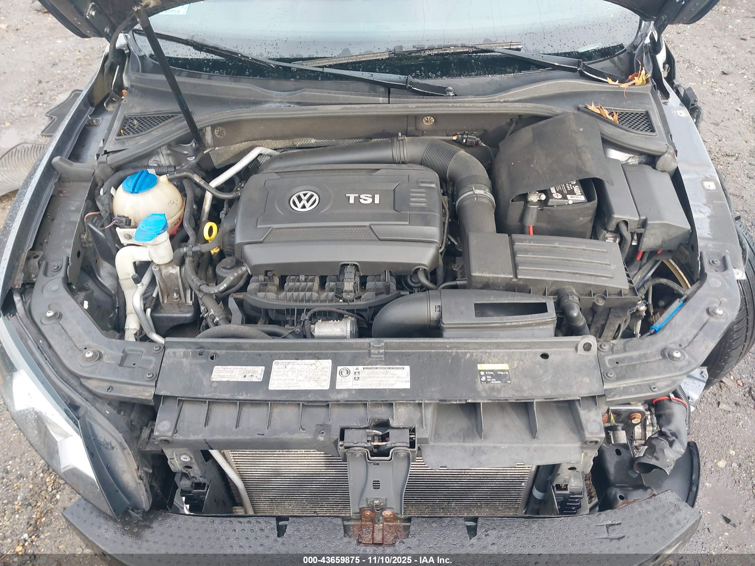 VOLKSWAGEN PASSAT image 10