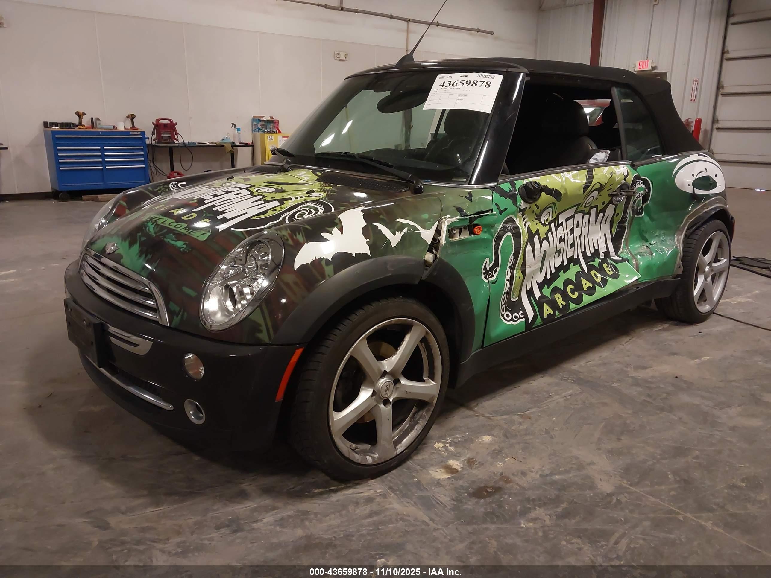 MINI COOPER image 2