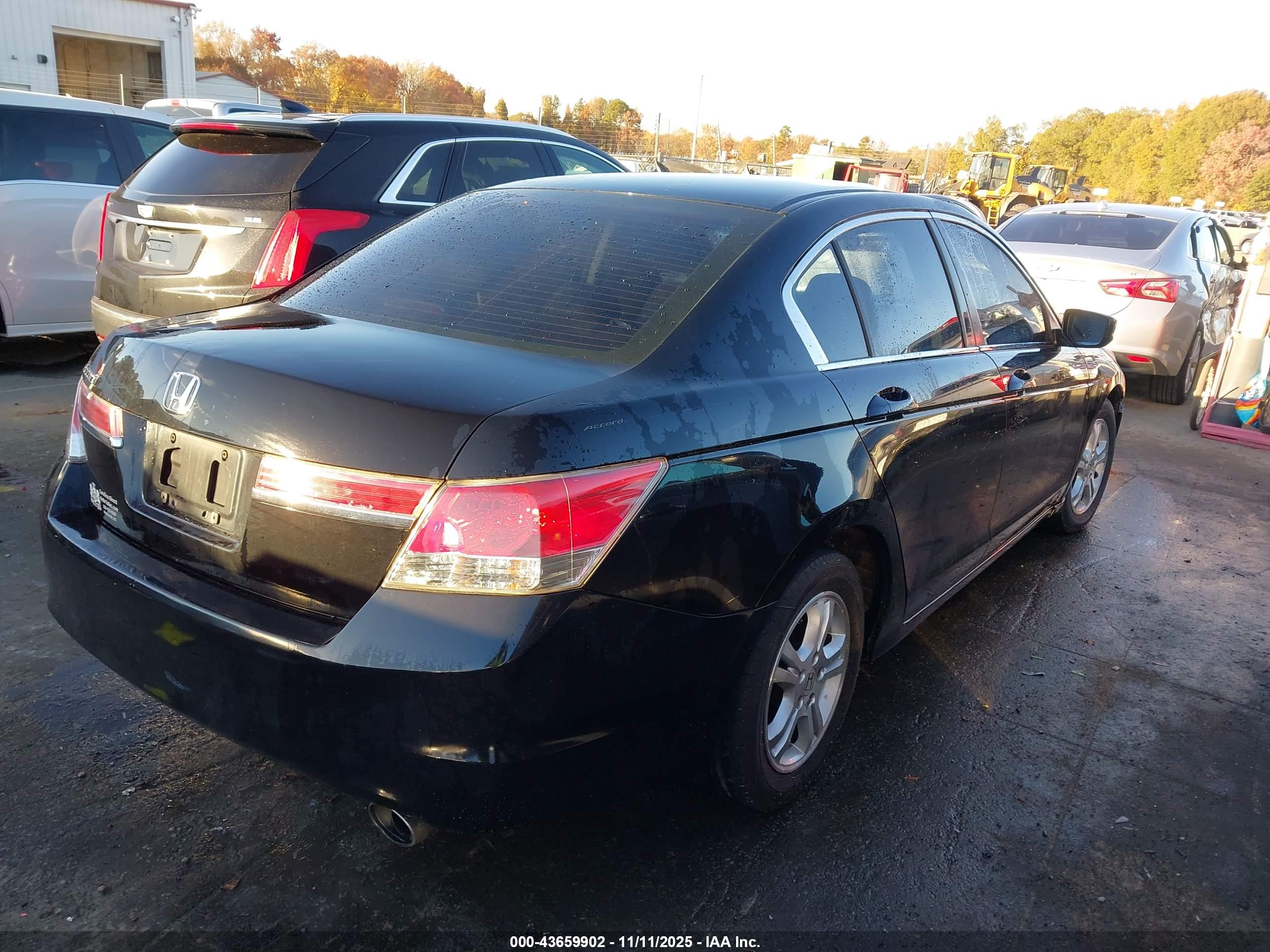HONDA ACCORD image 4