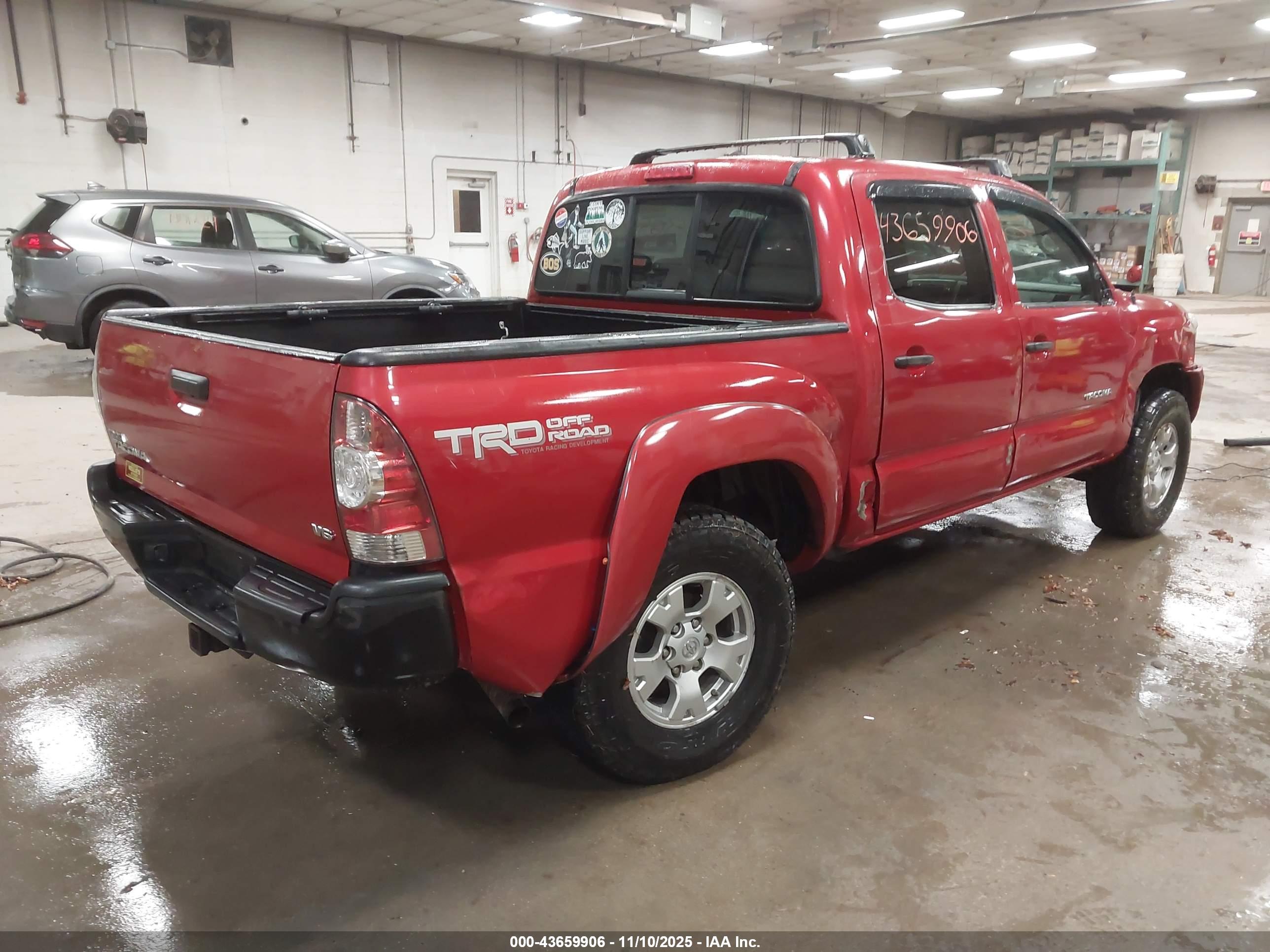TOYOTA TACOMA image 4