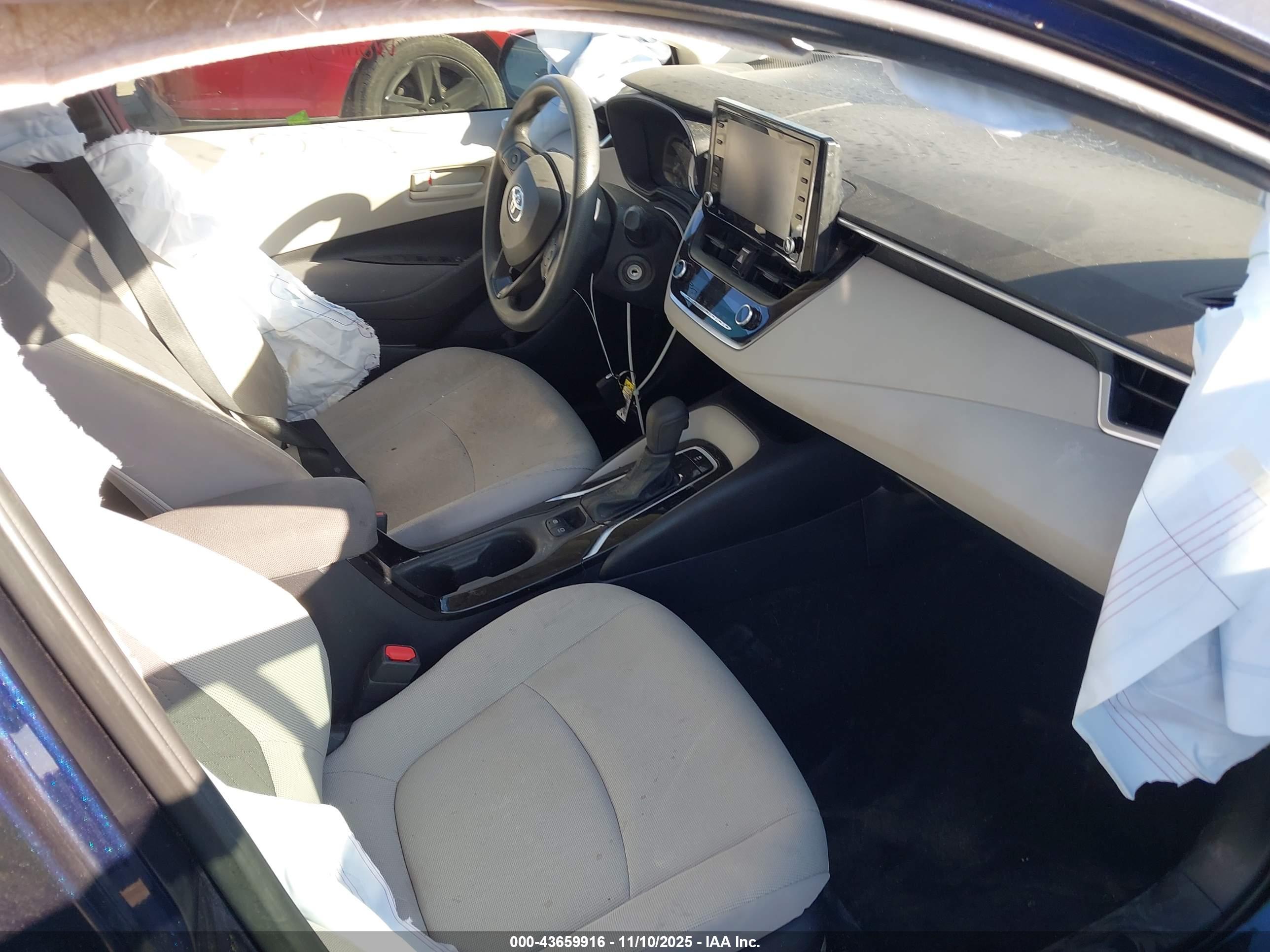 TOYOTA COROLLA image 5