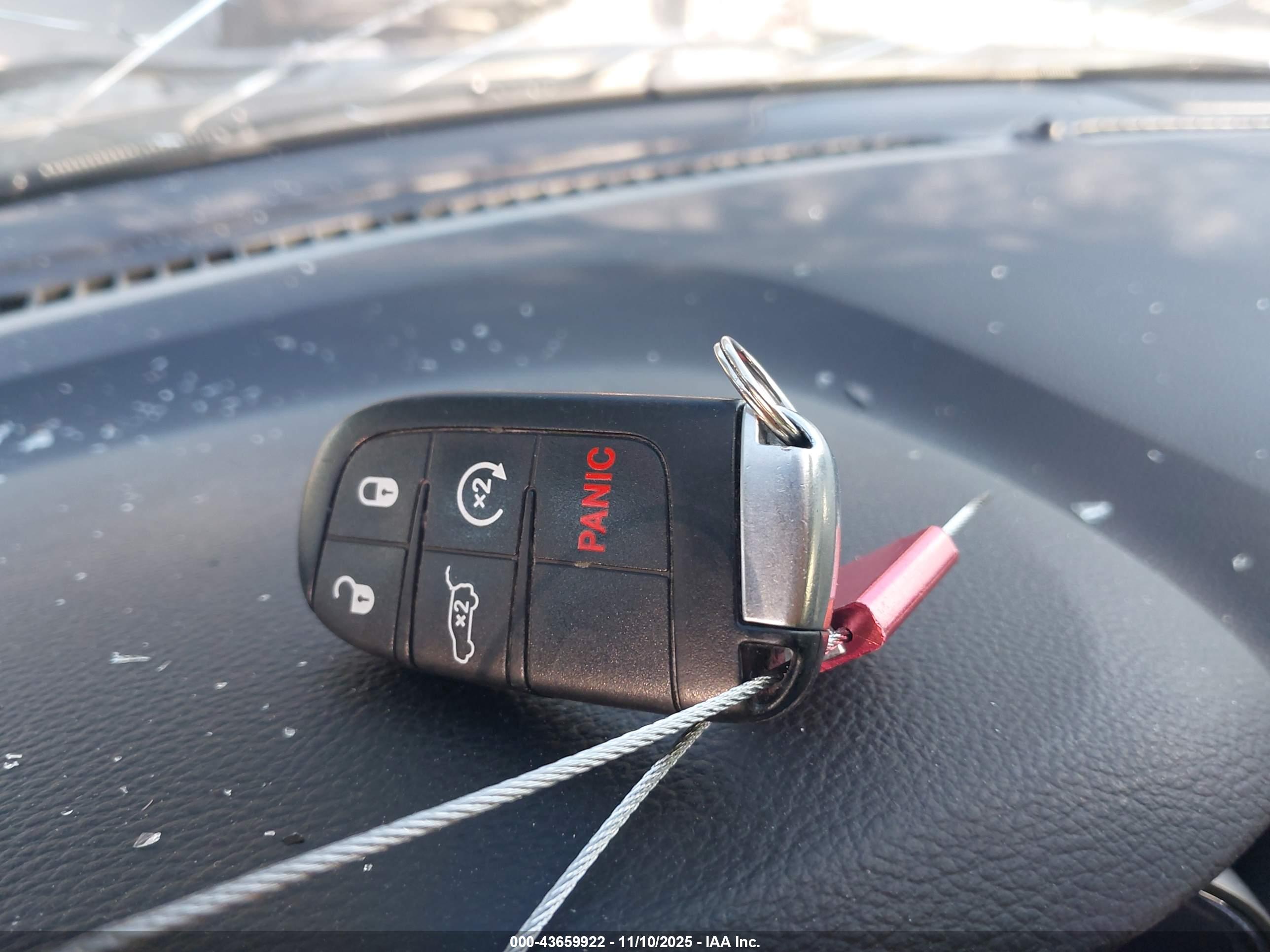 JEEP GRAND image 11