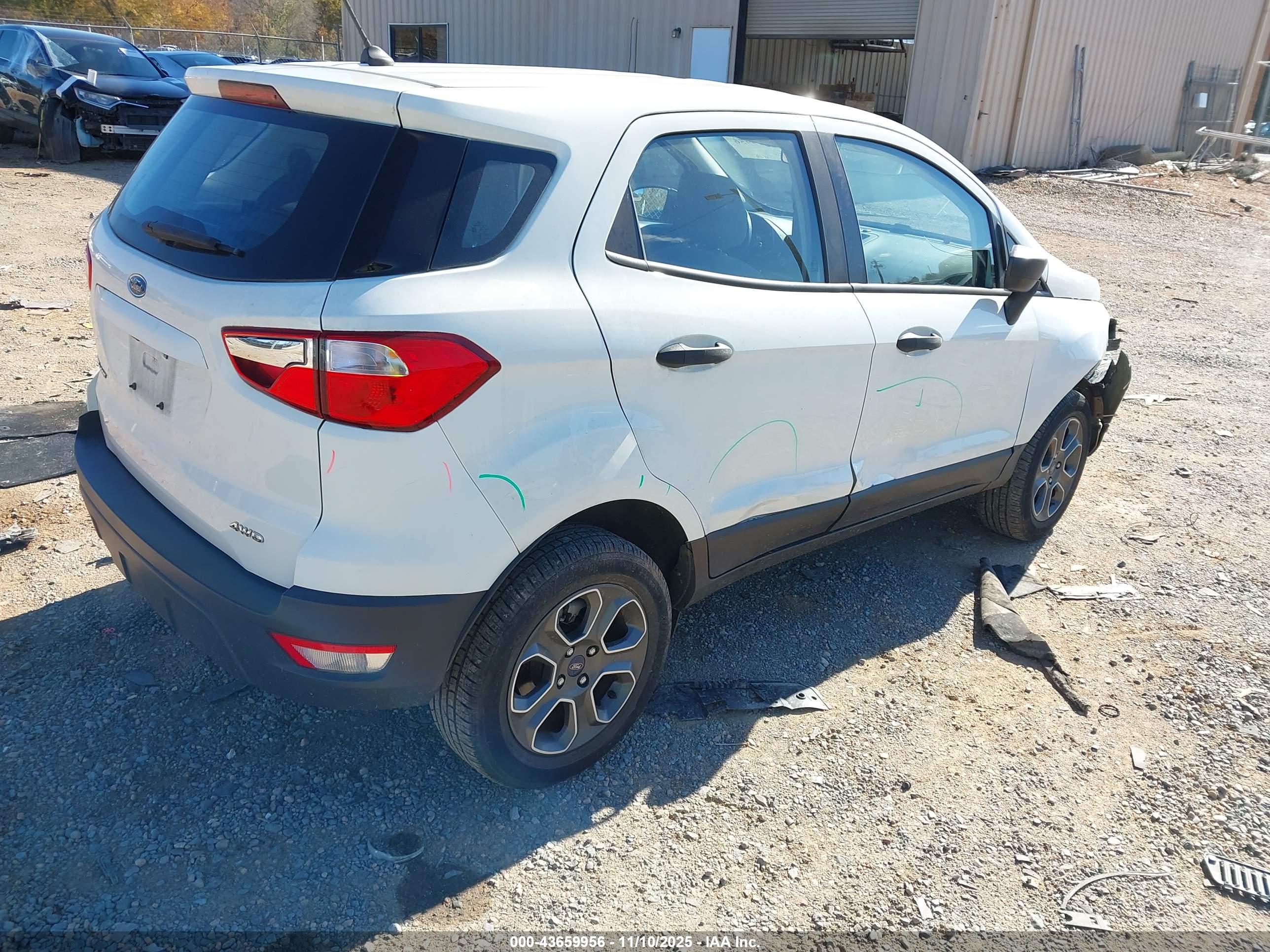 FORD ECOSPORT image 4