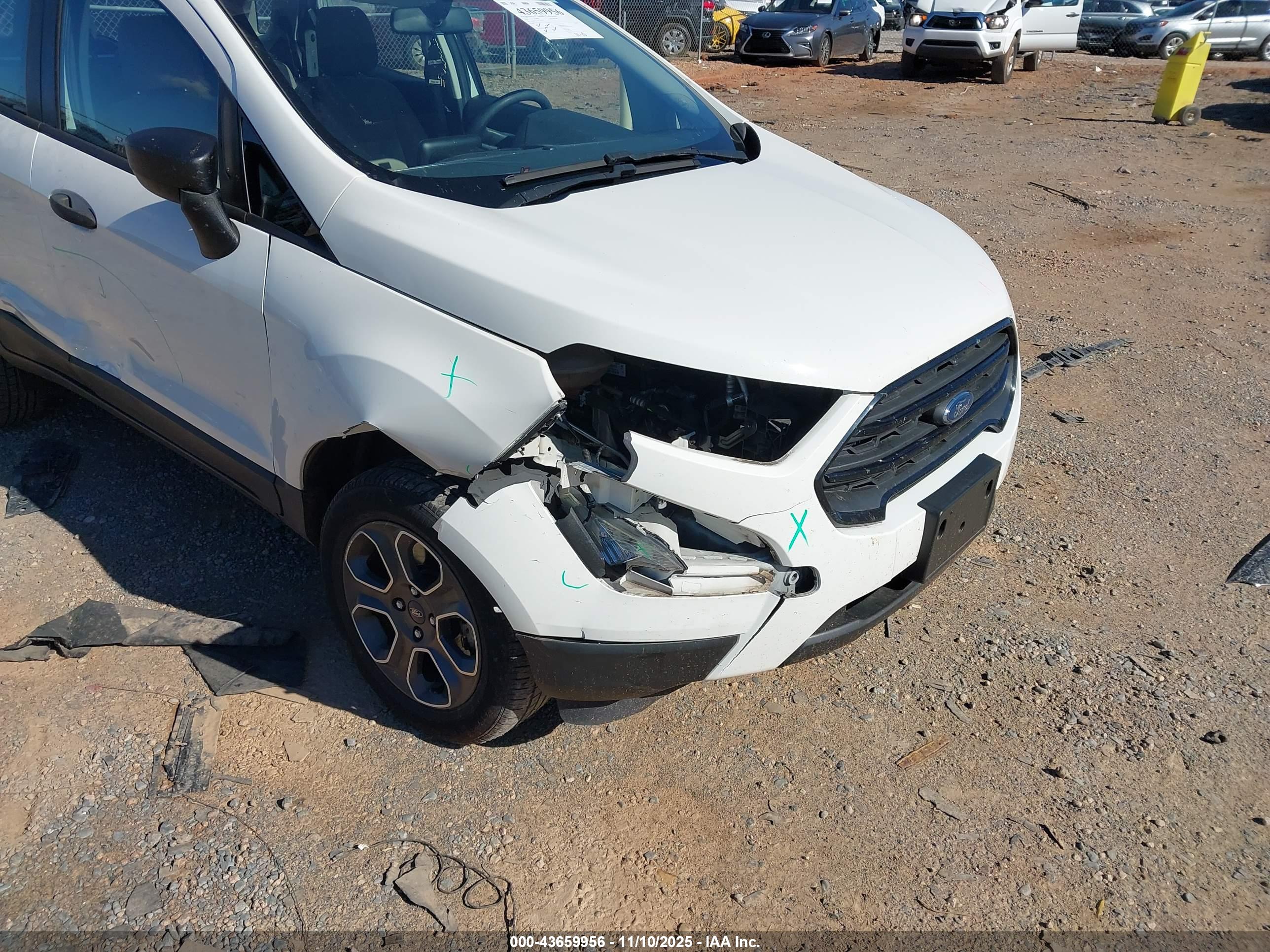 FORD ECOSPORT image 6