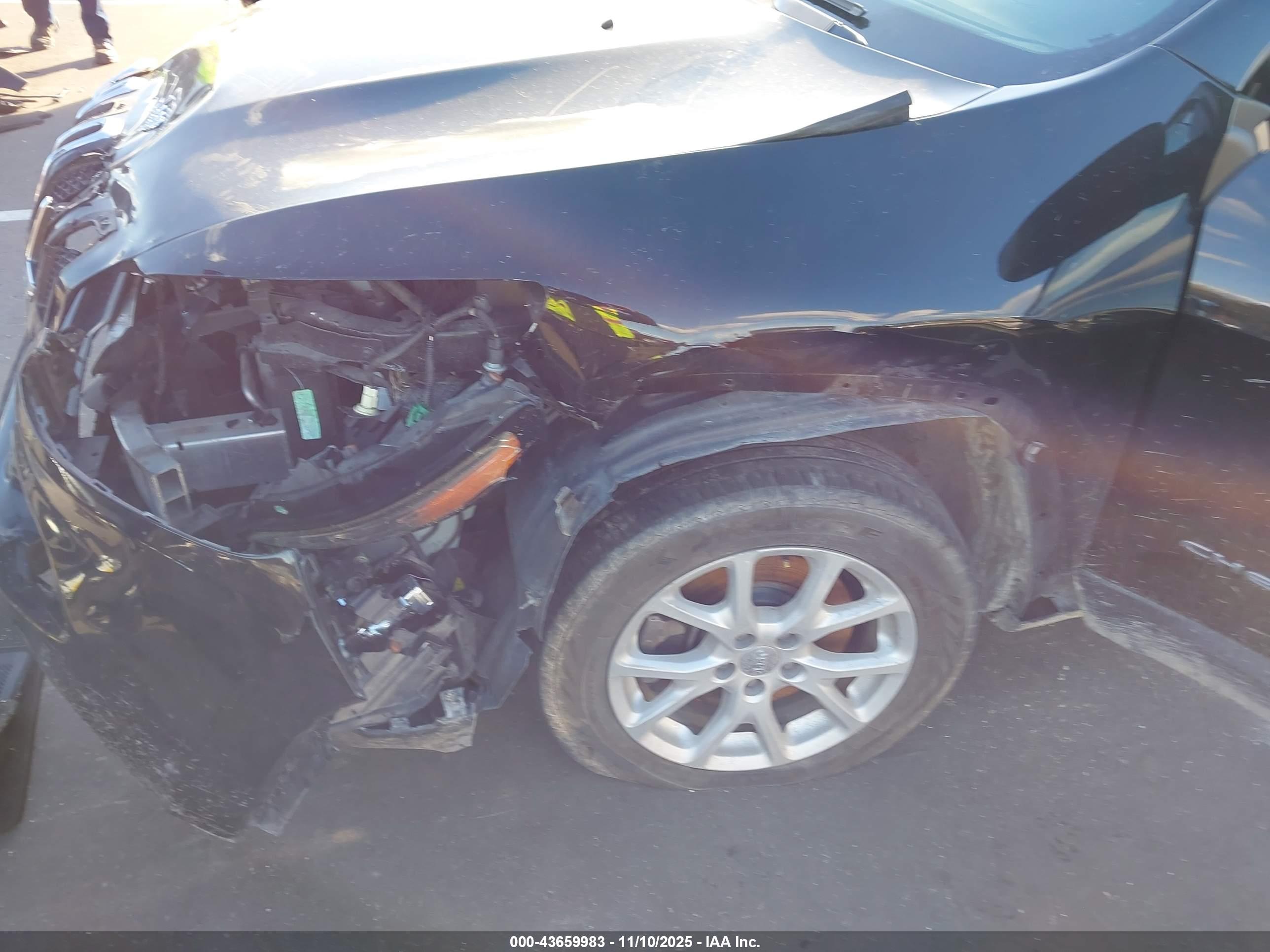 JEEP CHEROKEE image 6