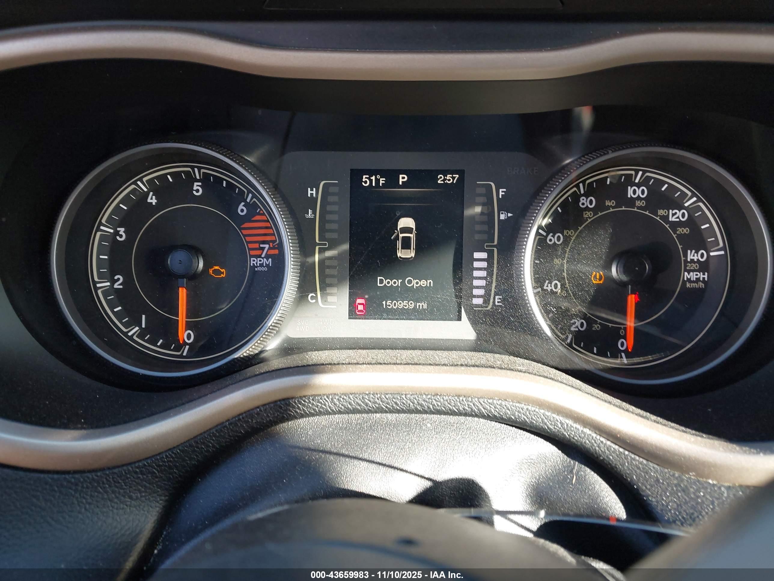 JEEP CHEROKEE image 7