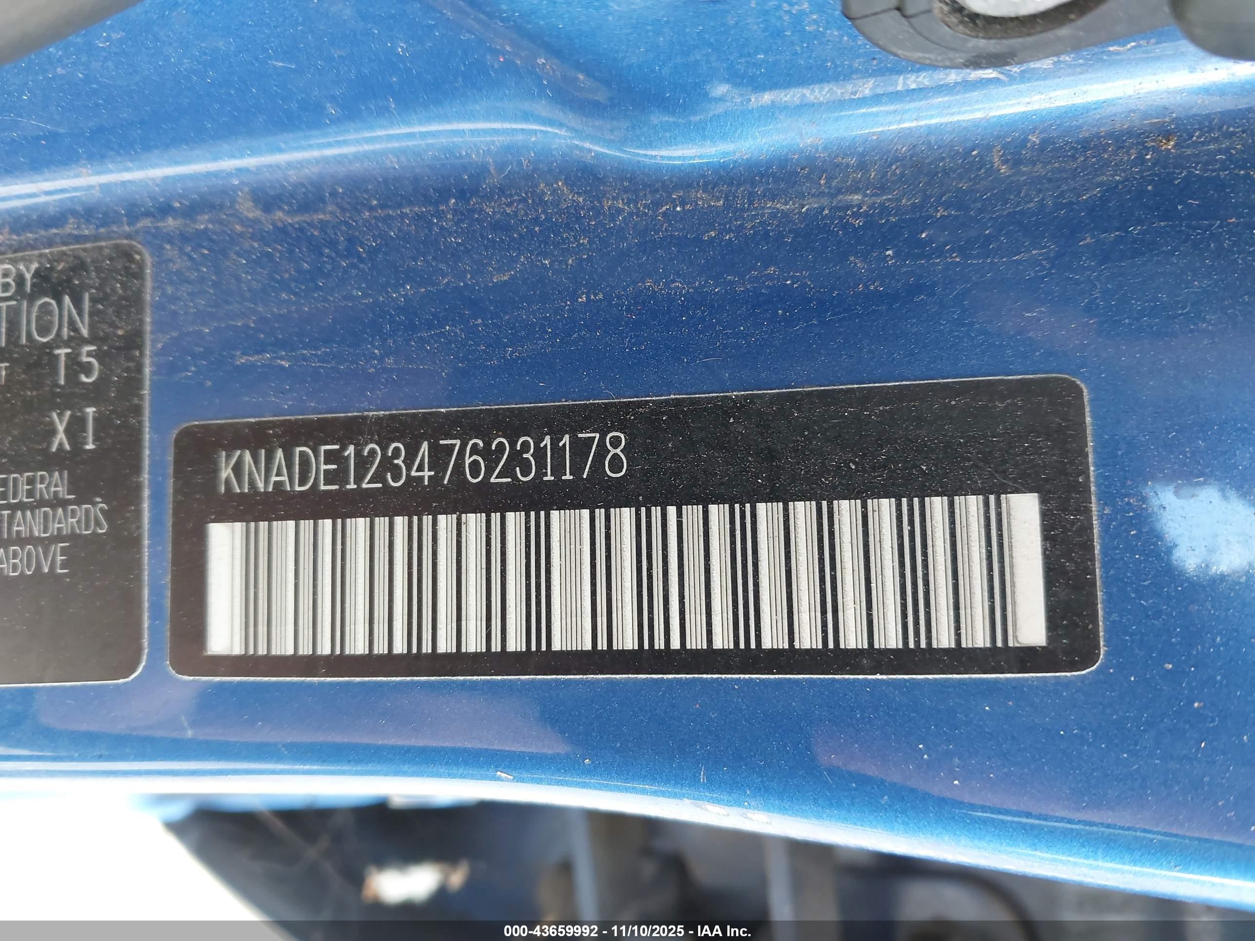 KIA RIO image 9