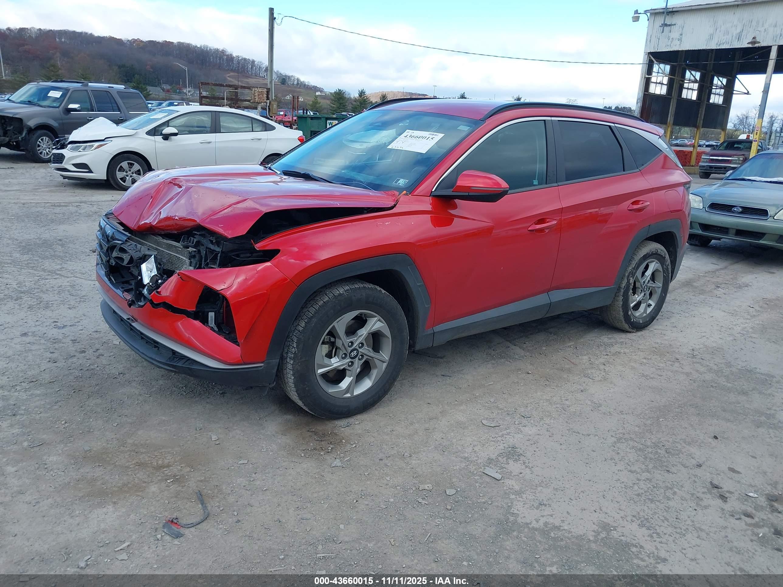 HYUNDAI TUCSON image 2