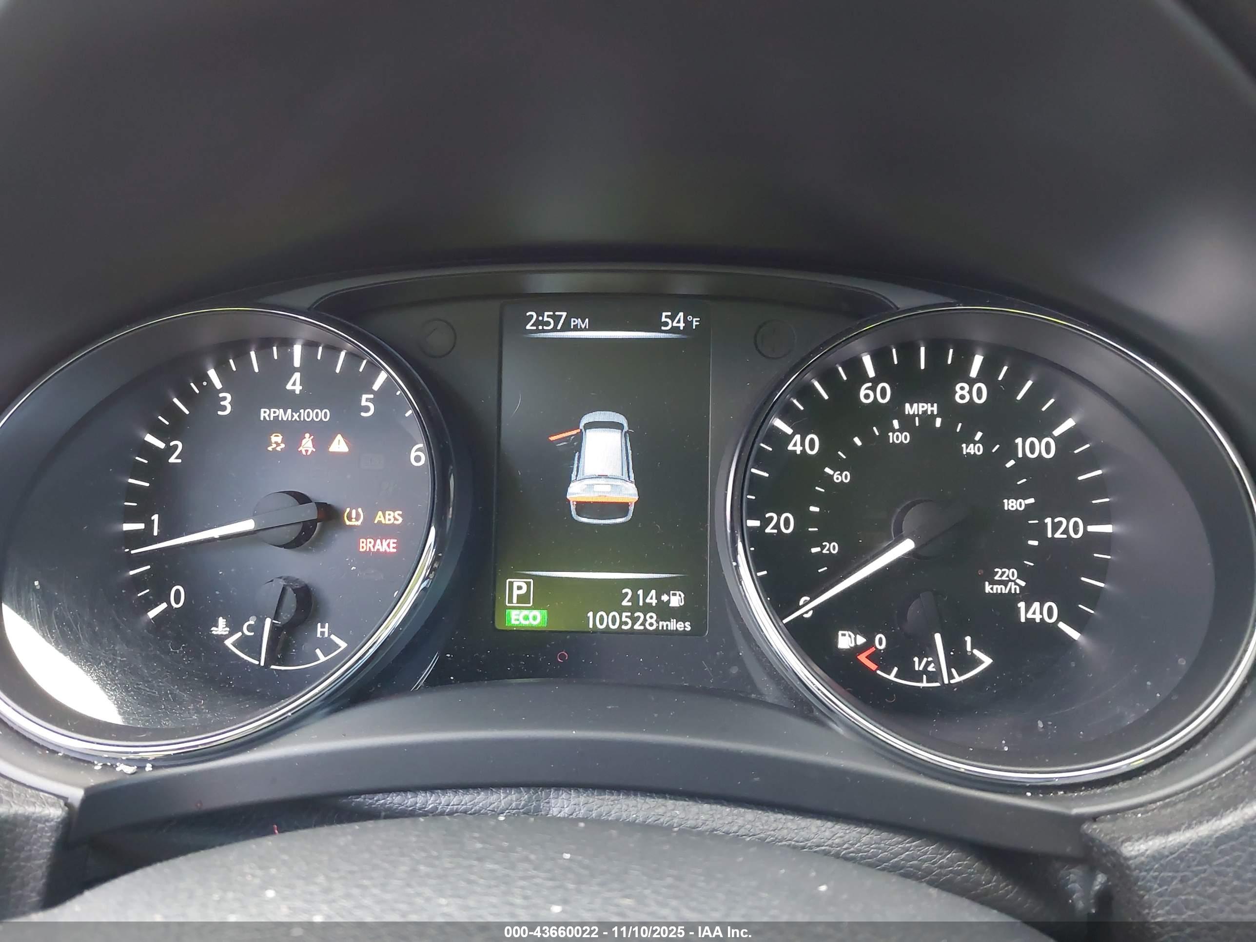 NISSAN ROGUE image 7