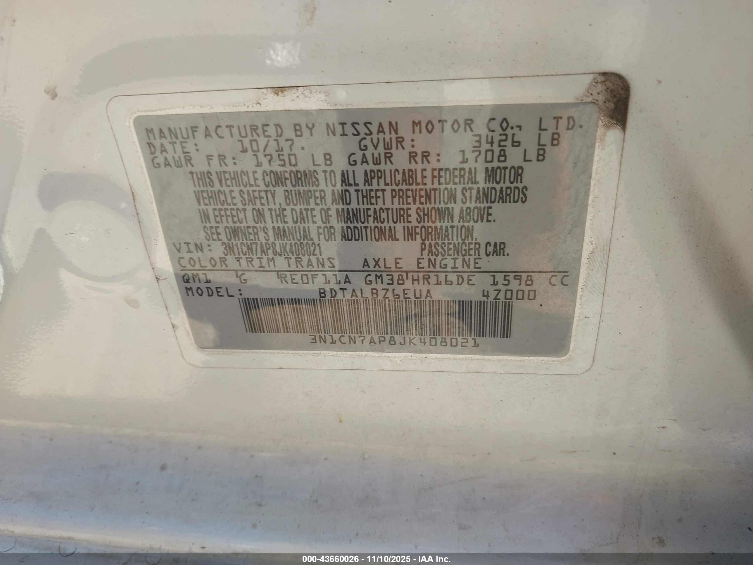NISSAN VERSA image 9