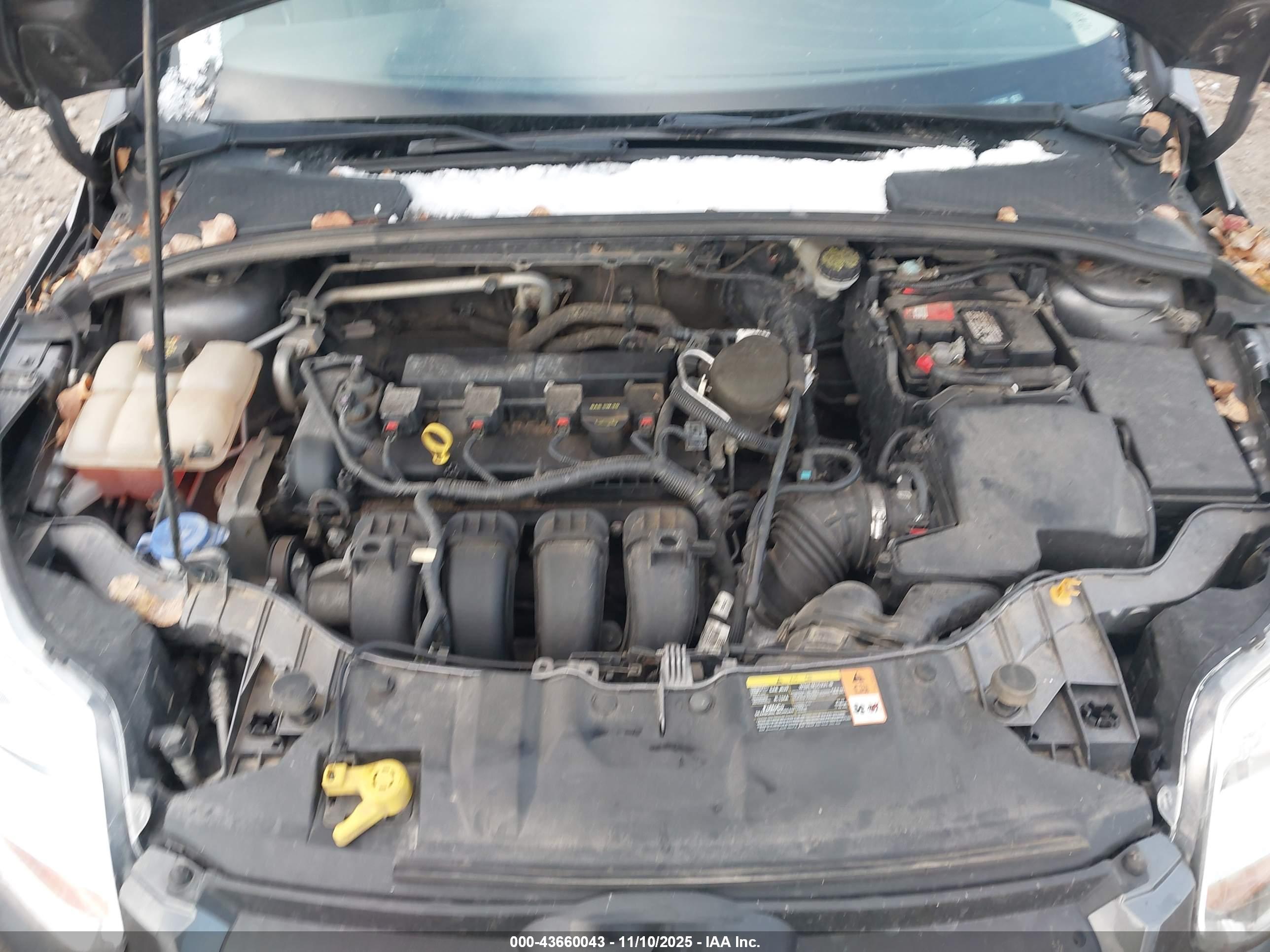 FORD FOCUS image 10