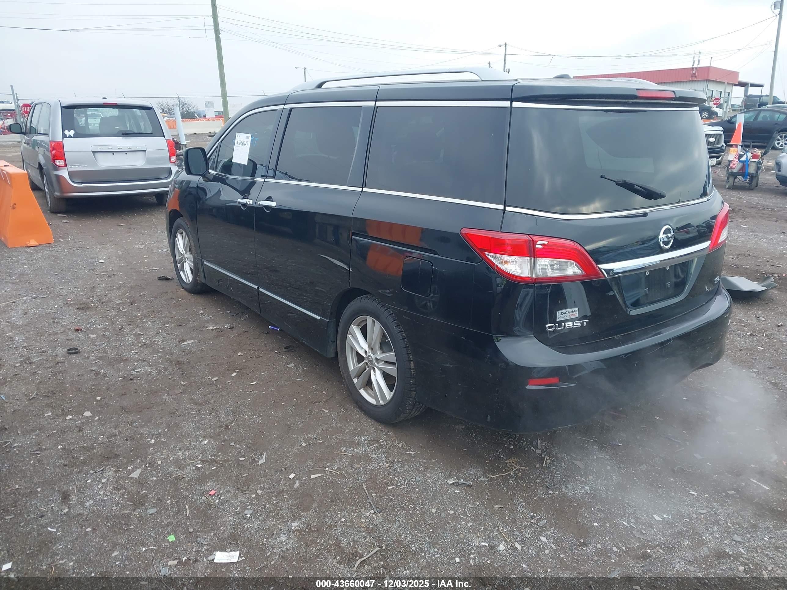 NISSAN QUEST image 3