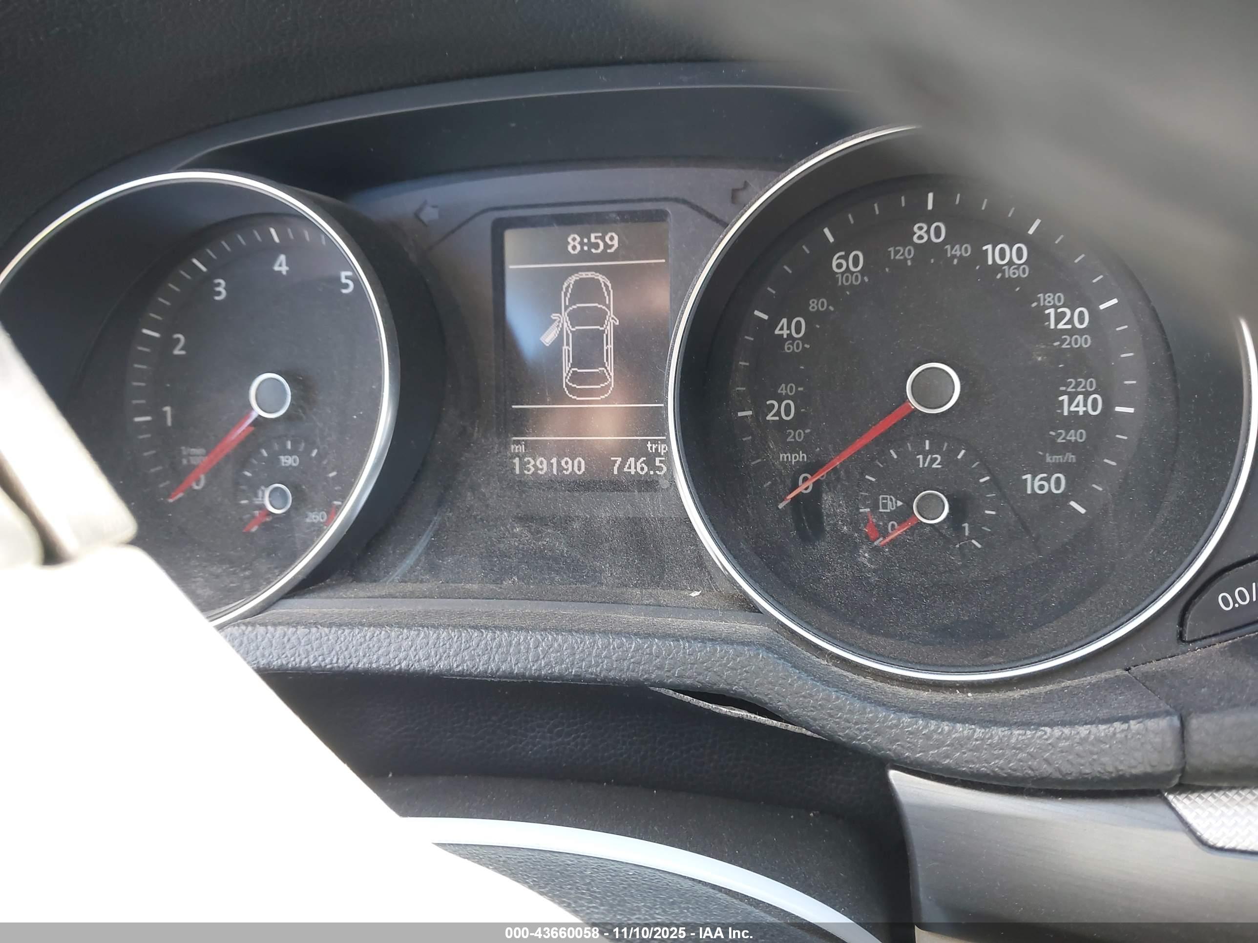 VOLKSWAGEN PASSAT image 7