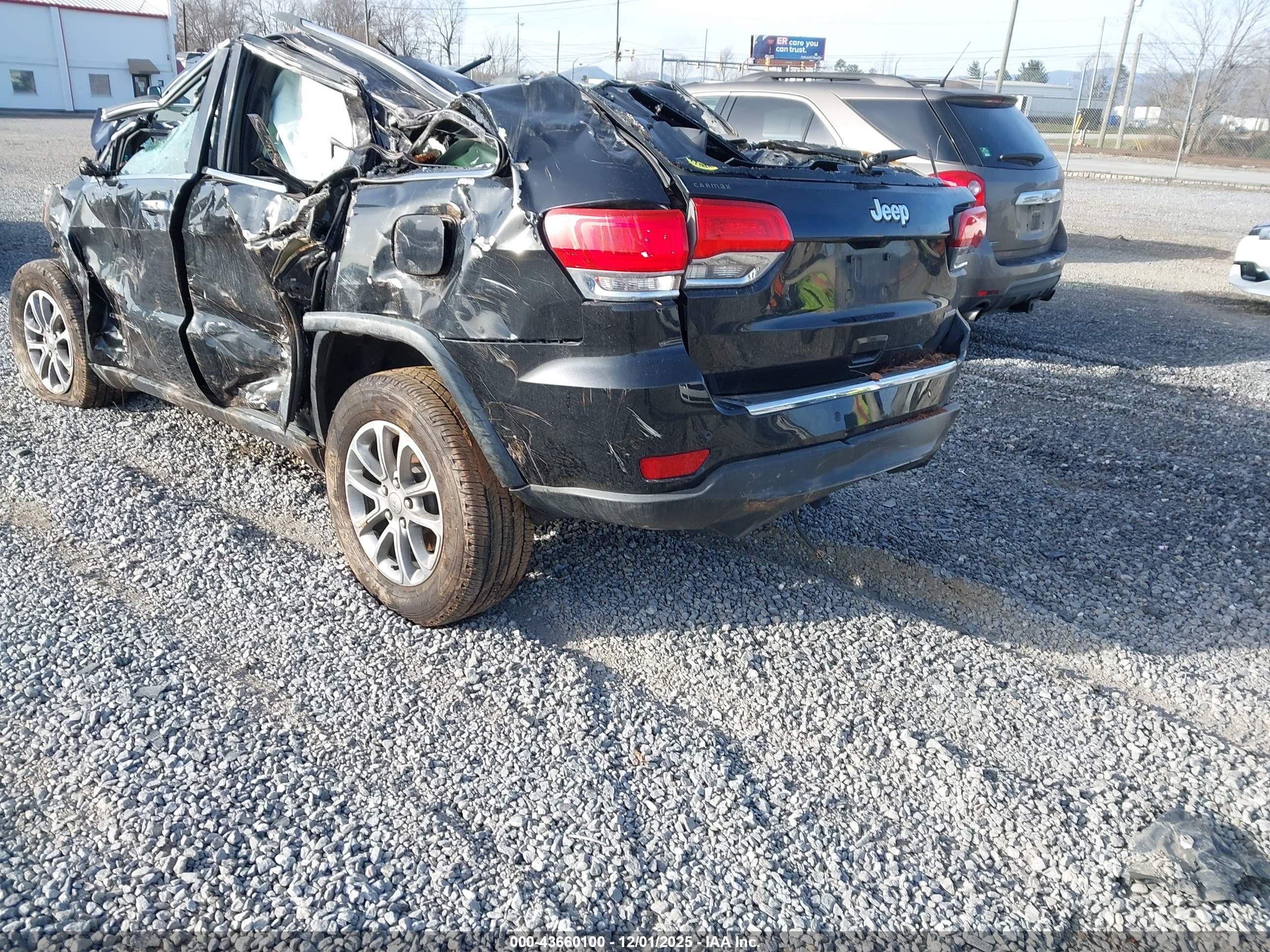 JEEP GRAND image 3
