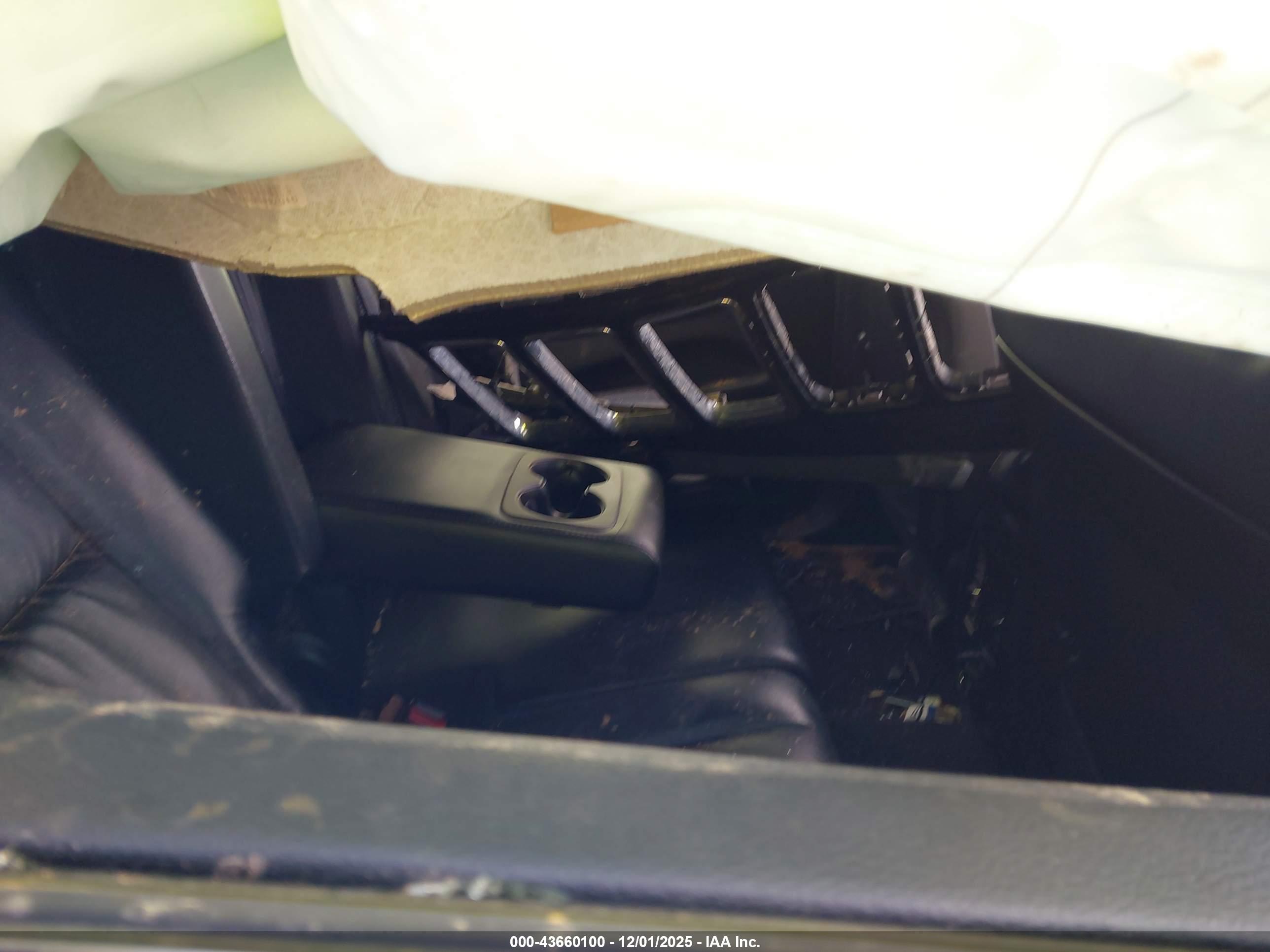JEEP GRAND image 8