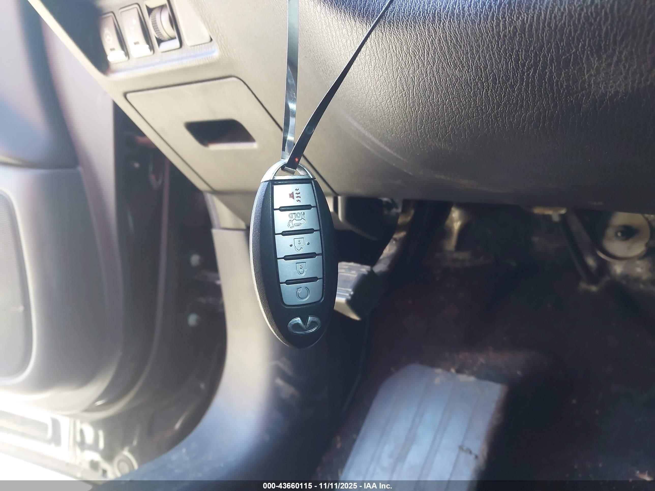 INFINITI QX60 image 11