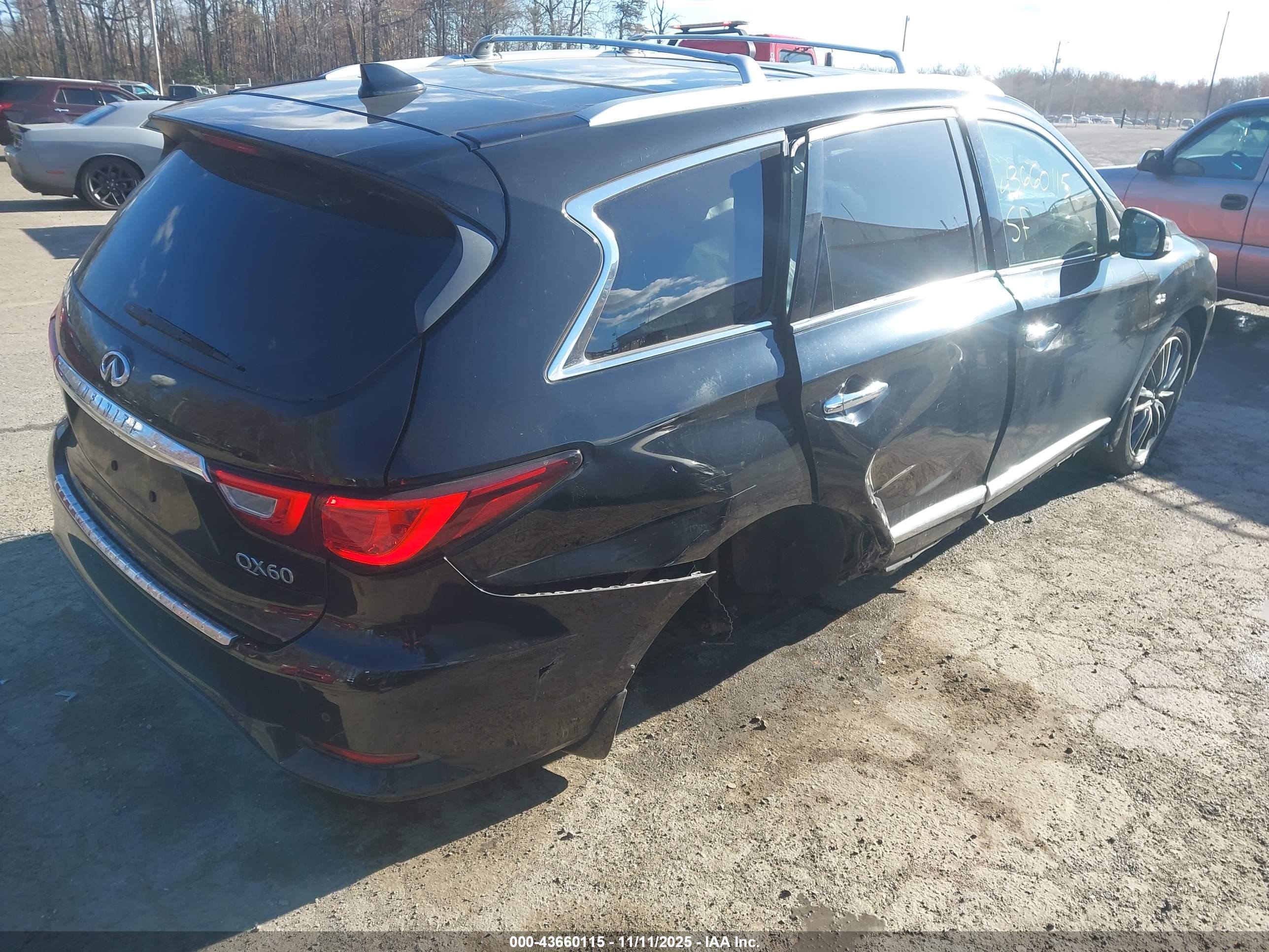 INFINITI QX60 image 4