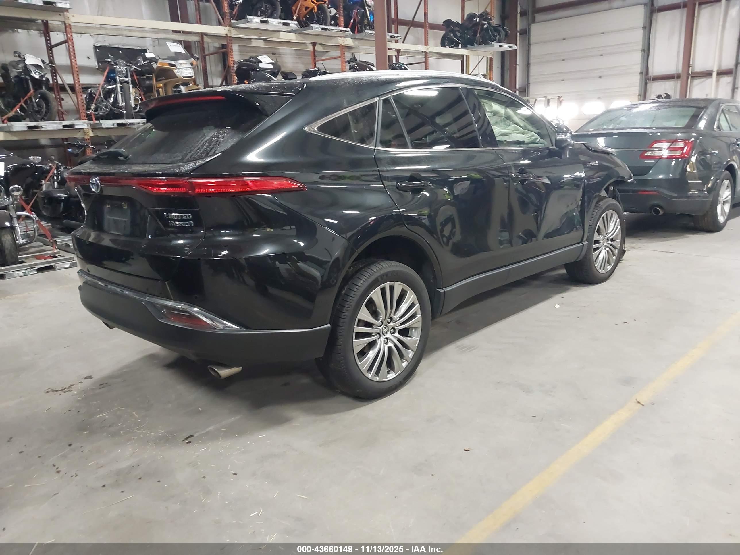 TOYOTA VENZA image 4