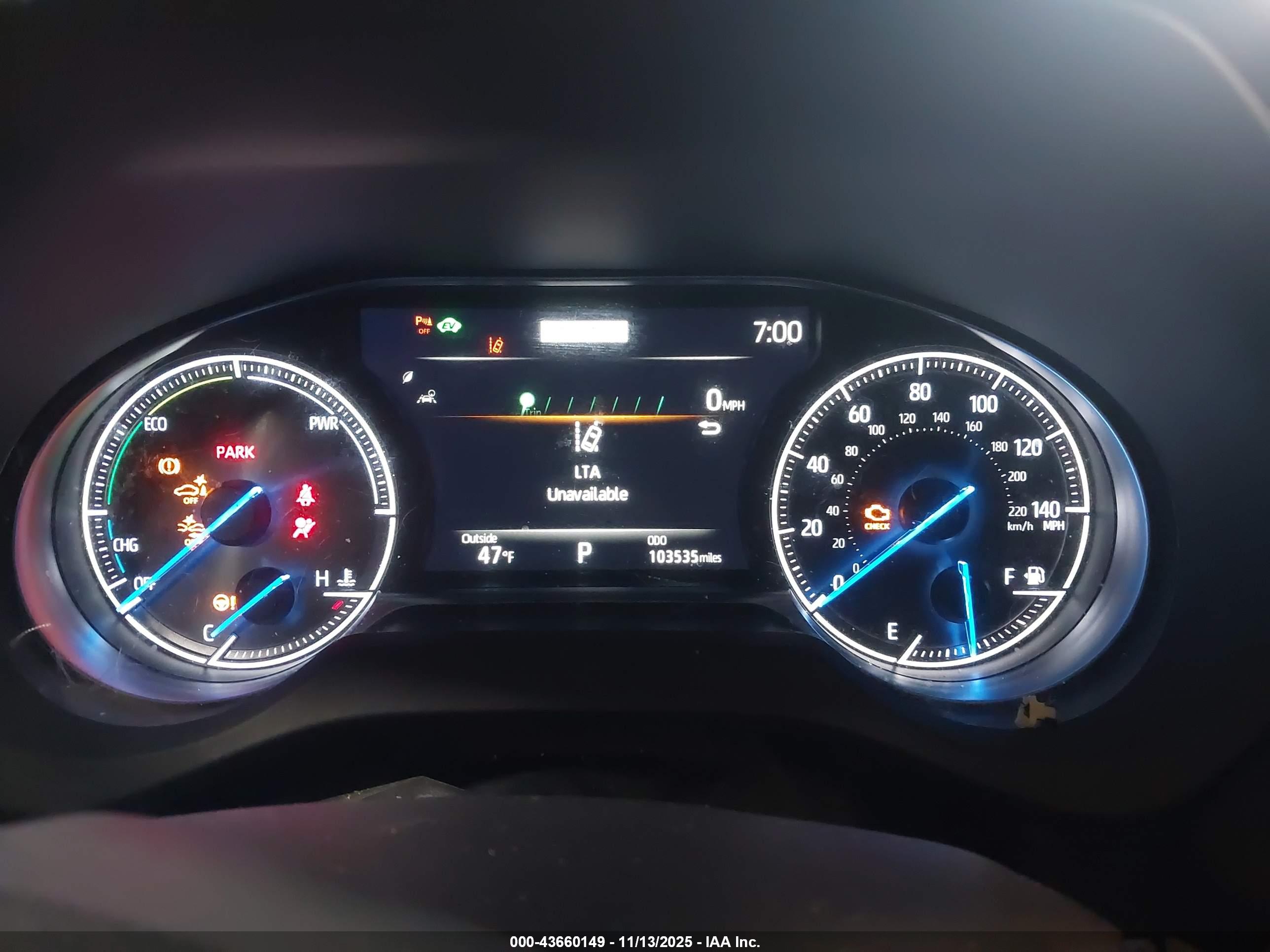 TOYOTA VENZA image 7