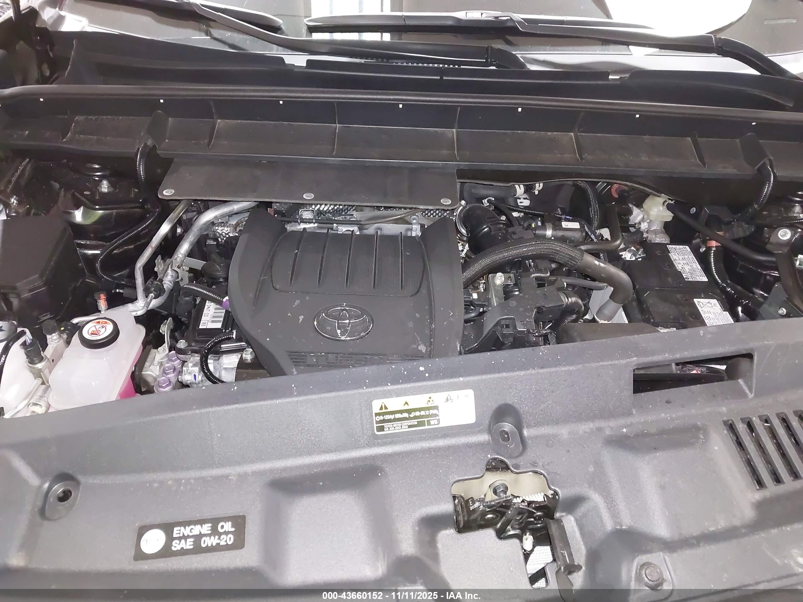 TOYOTA HIGHLANDER image 10