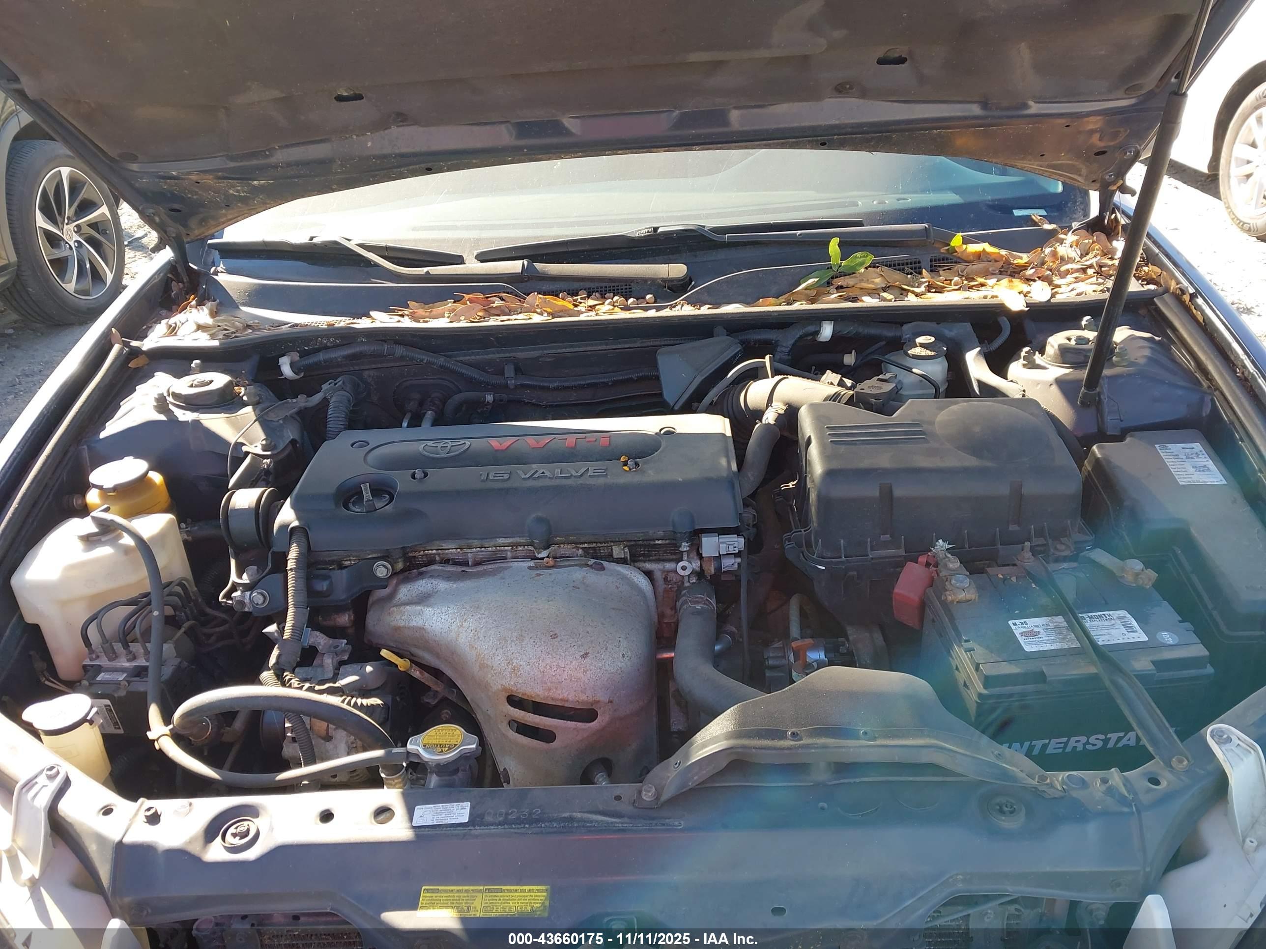TOYOTA CAMRY image 10