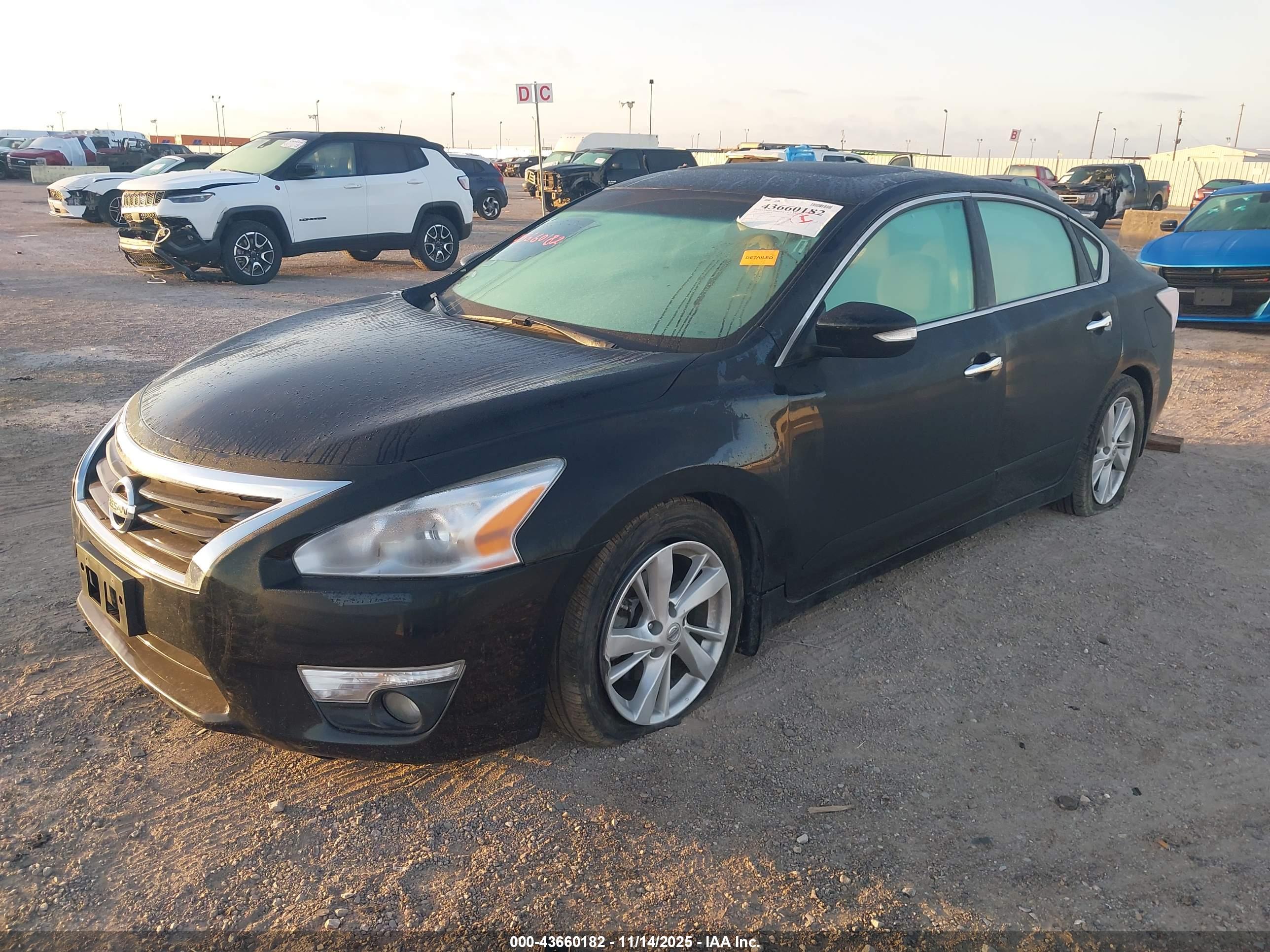 NISSAN ALTIMA image 2
