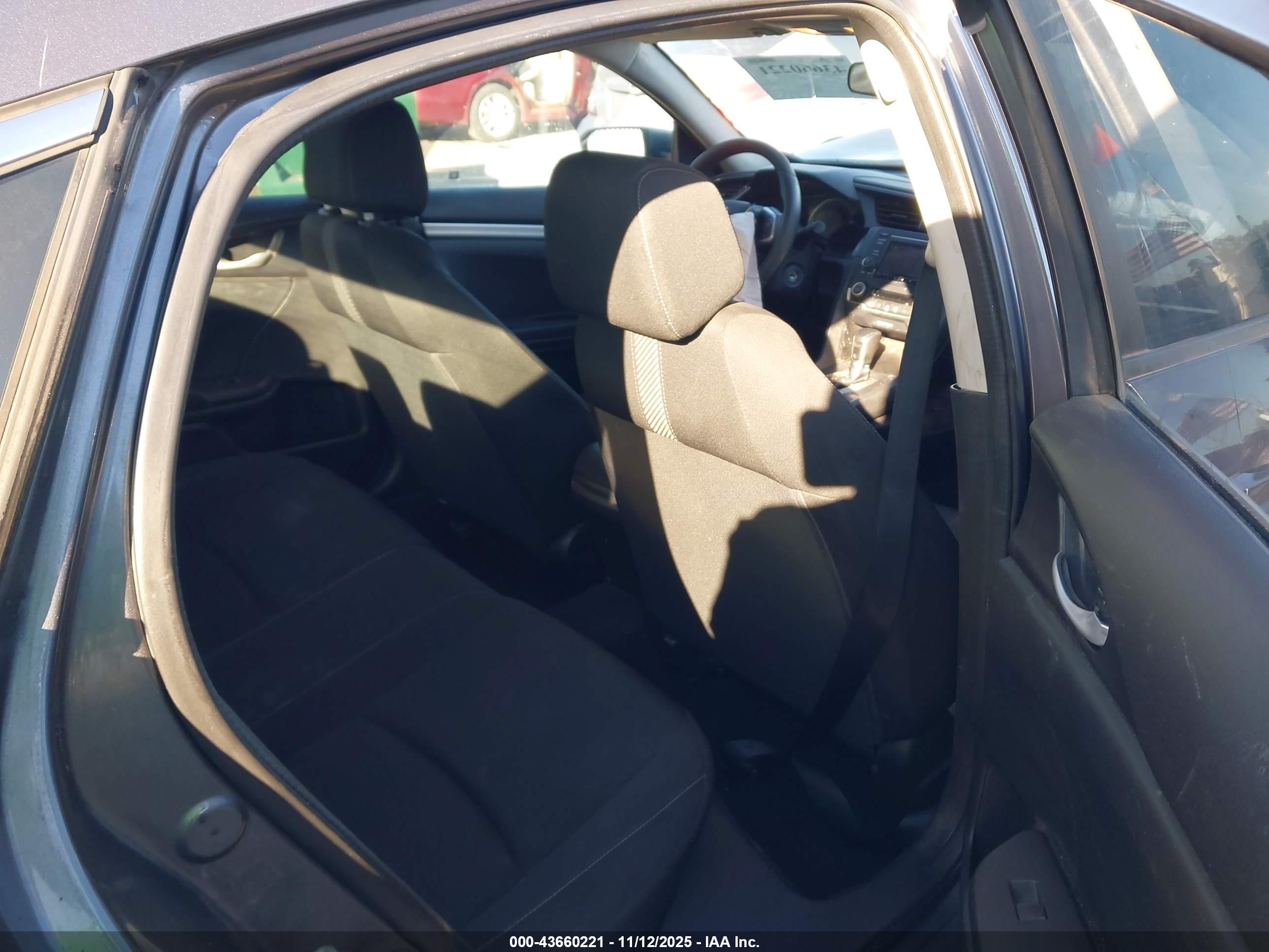 HONDA CIVIC image 8