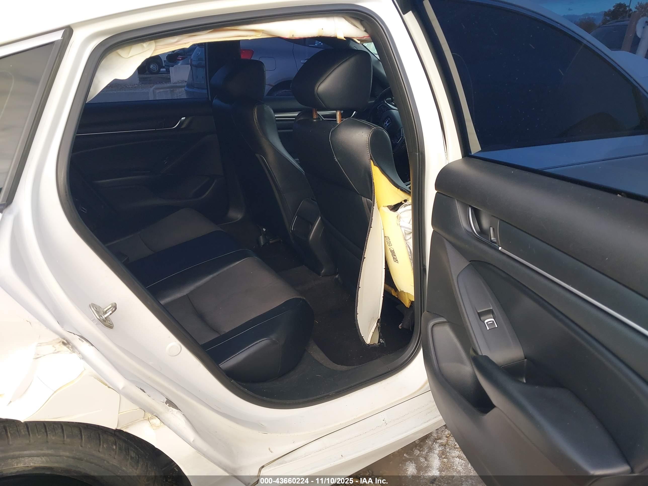 HONDA ACCORD image 8