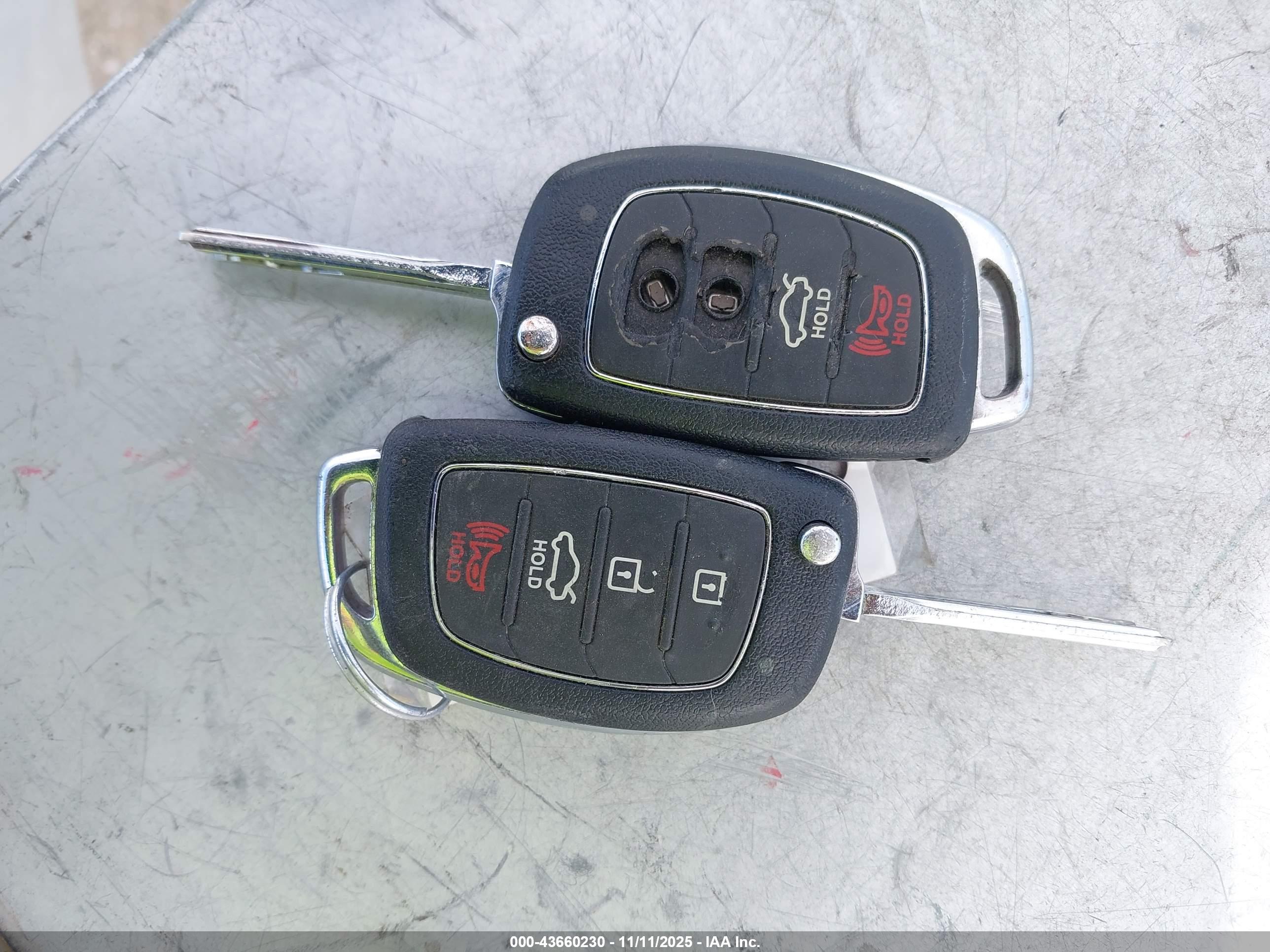 HYUNDAI SONATA image 11